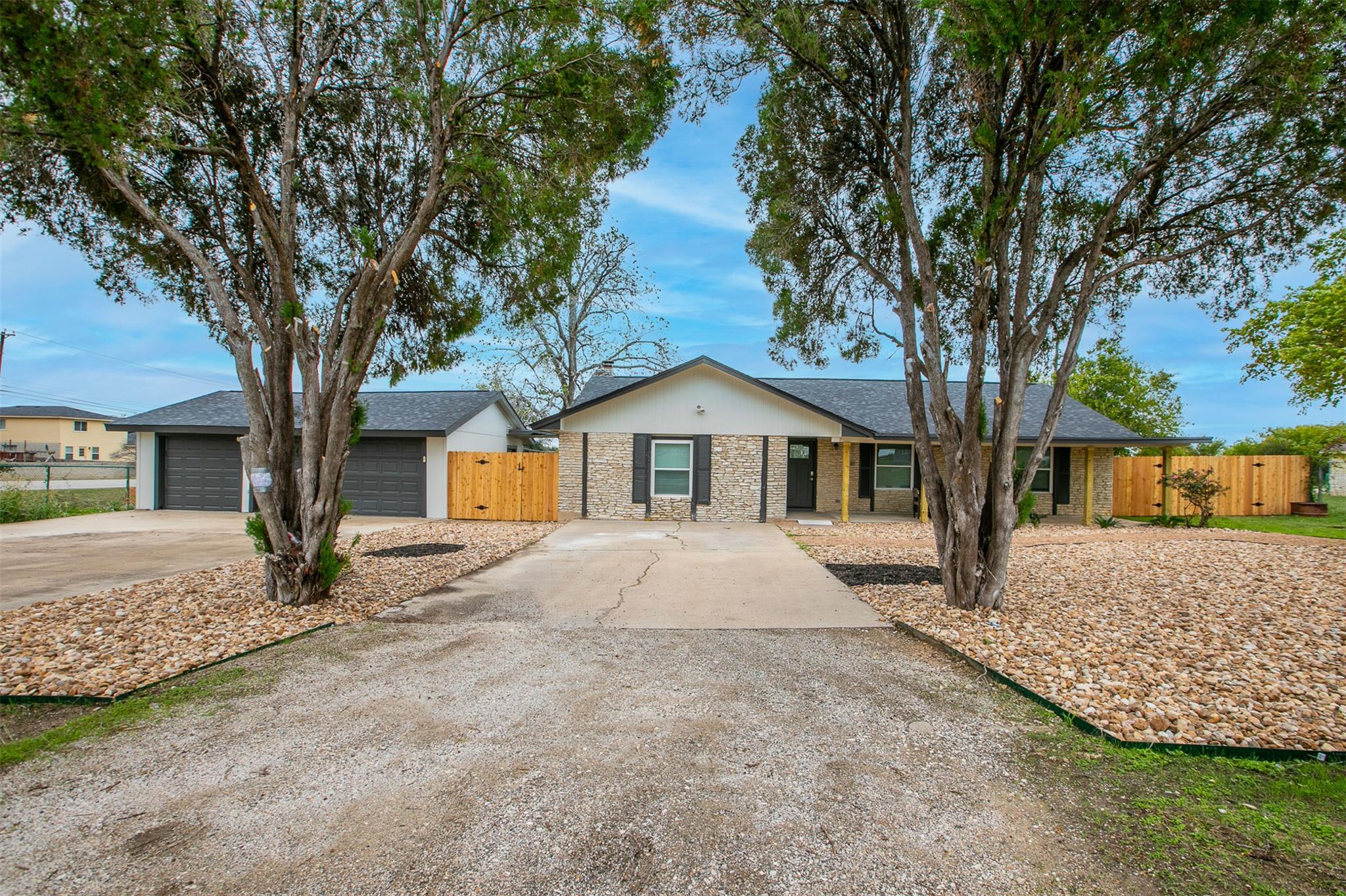 4613 Joseph Dr, Round Rock, TX 78665