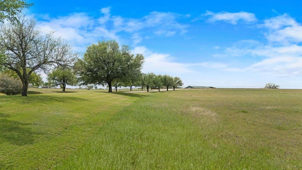 377 Heritage Loop, Hutto, TX 78634