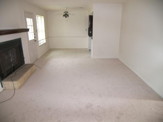 10108 Woodland Village Dr, Austin, TX 78750