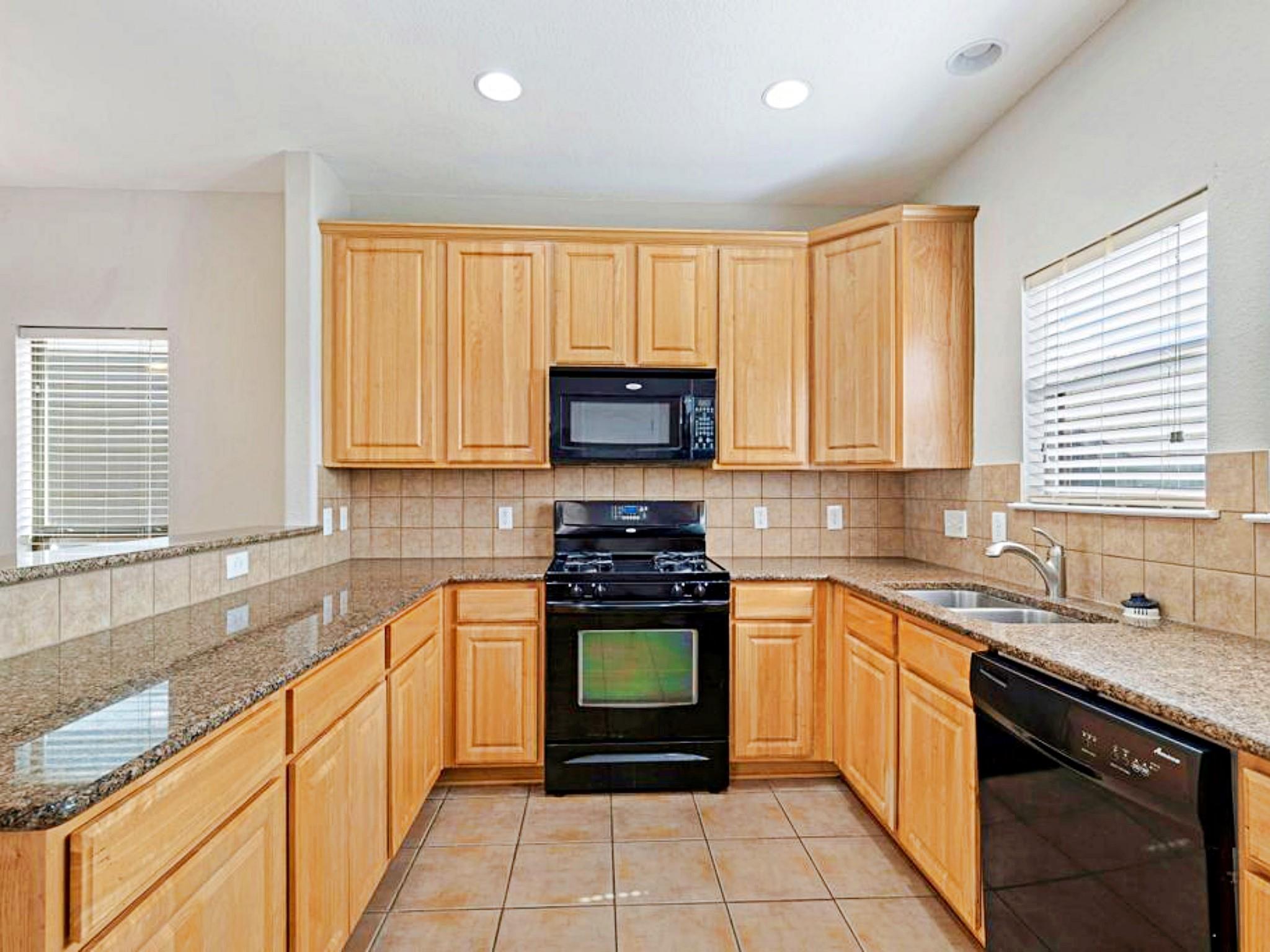 247 Cleveland, Kyle, TX 78640