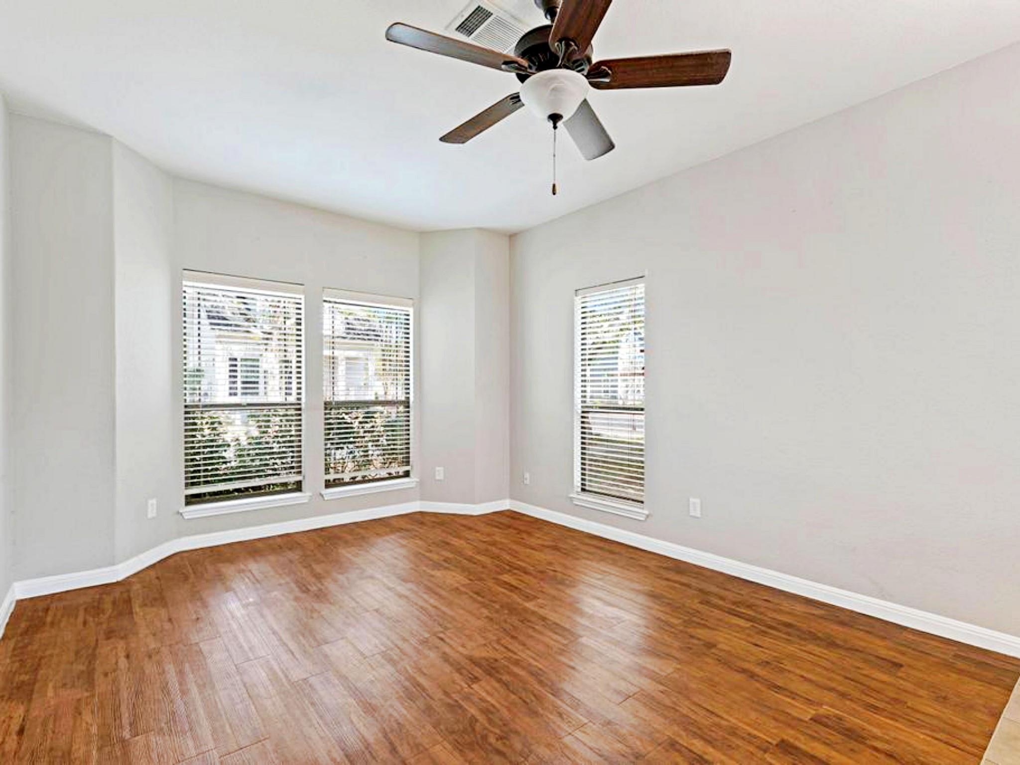 247 Cleveland, Kyle, TX 78640