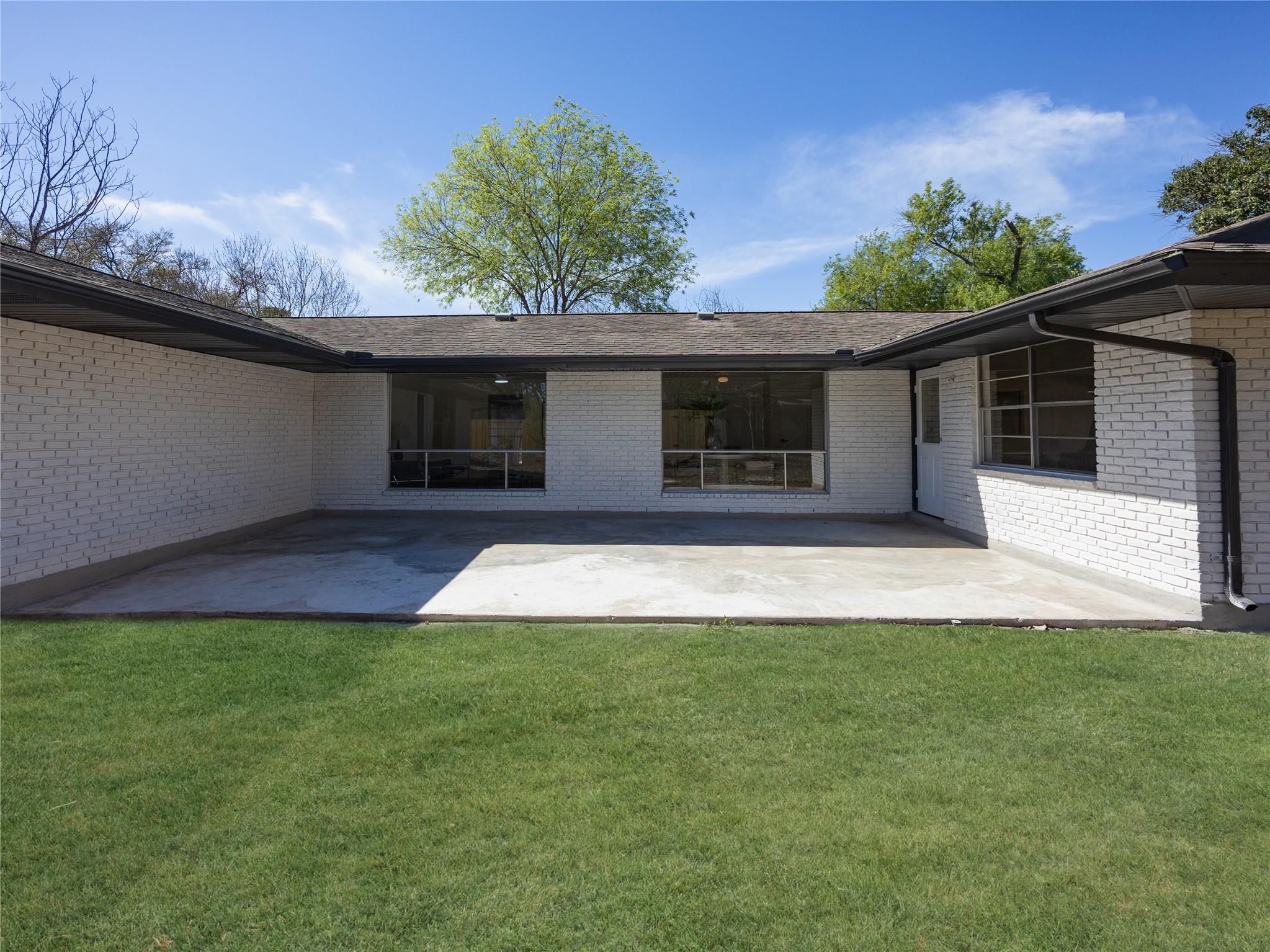 314 Weathercock Ln, Windcrest, TX 78239