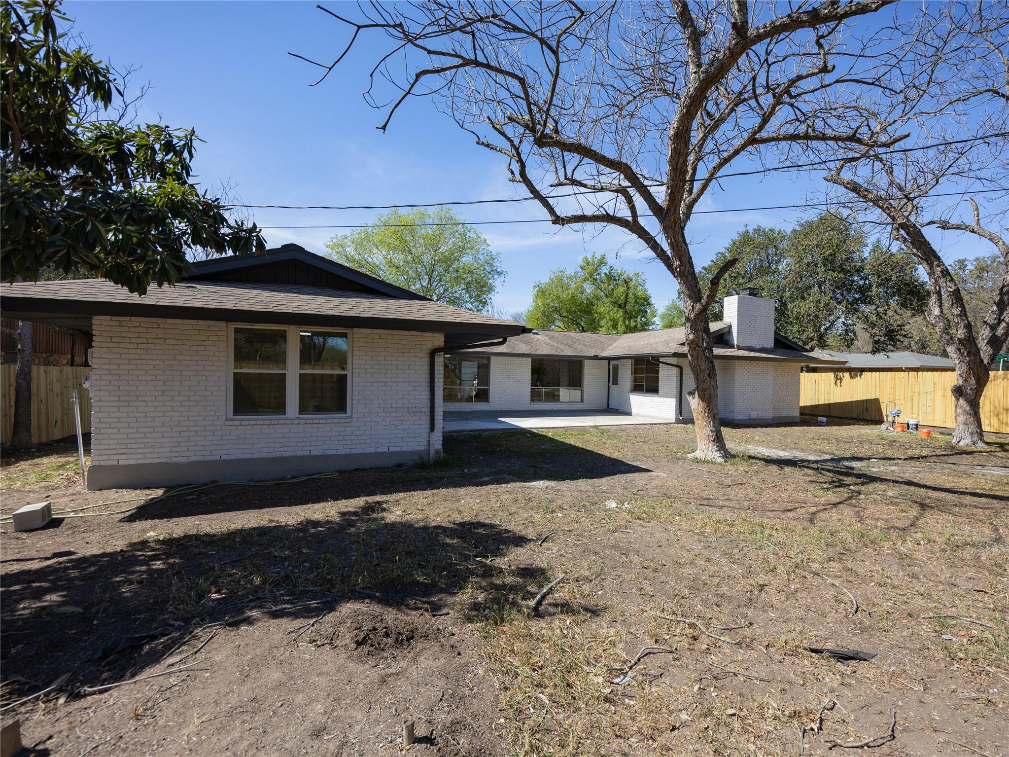 314 Weathercock Ln, Windcrest, TX 78239