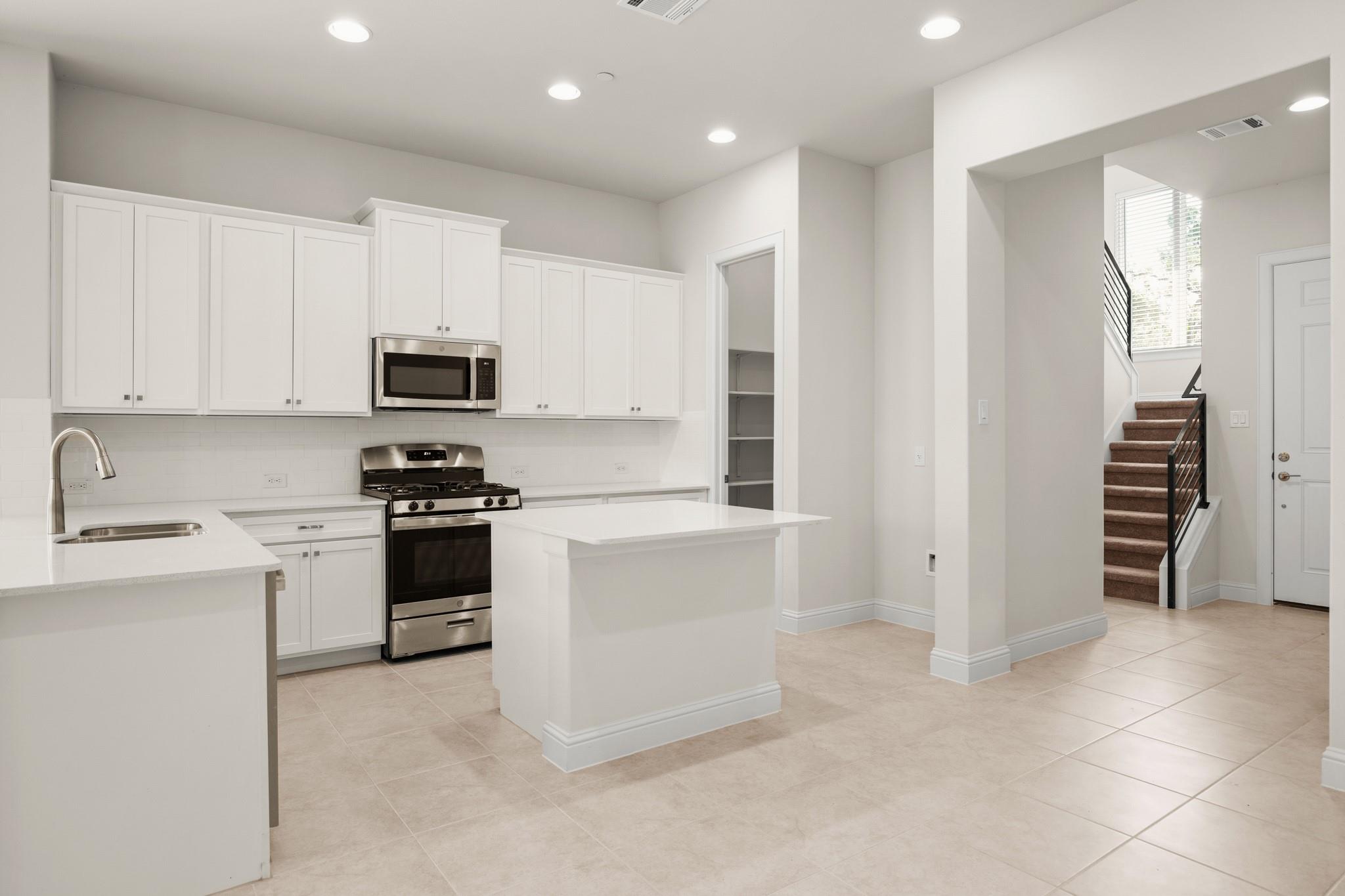 600 C-Bar Ranch Trl # 144, Cedar Park, TX 78613