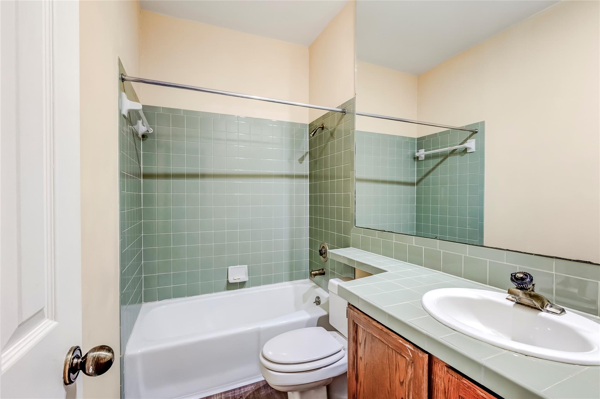 10819 Crown Colony Dr # 19, Austin, TX 78747