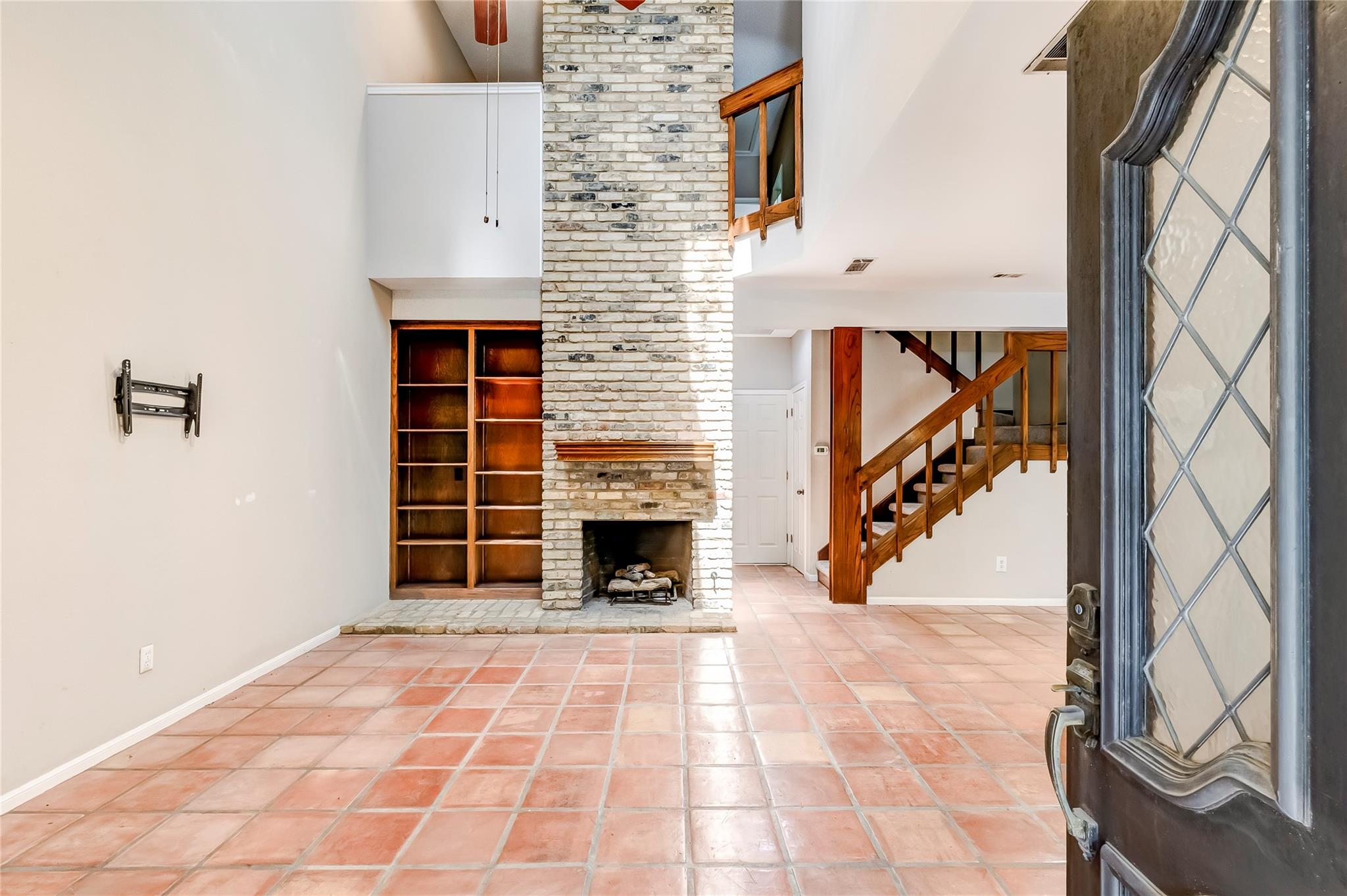 10819 Crown Colony Dr # 19, Austin, TX 78747