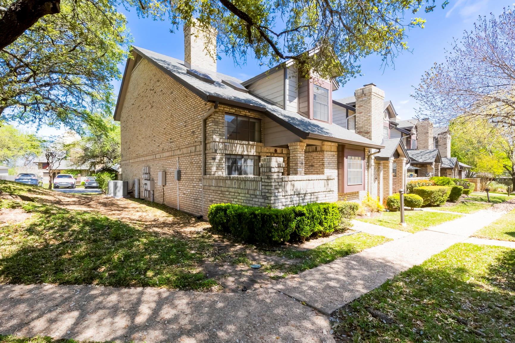 10819 Crown Colony Dr # 19, Austin, TX 78747