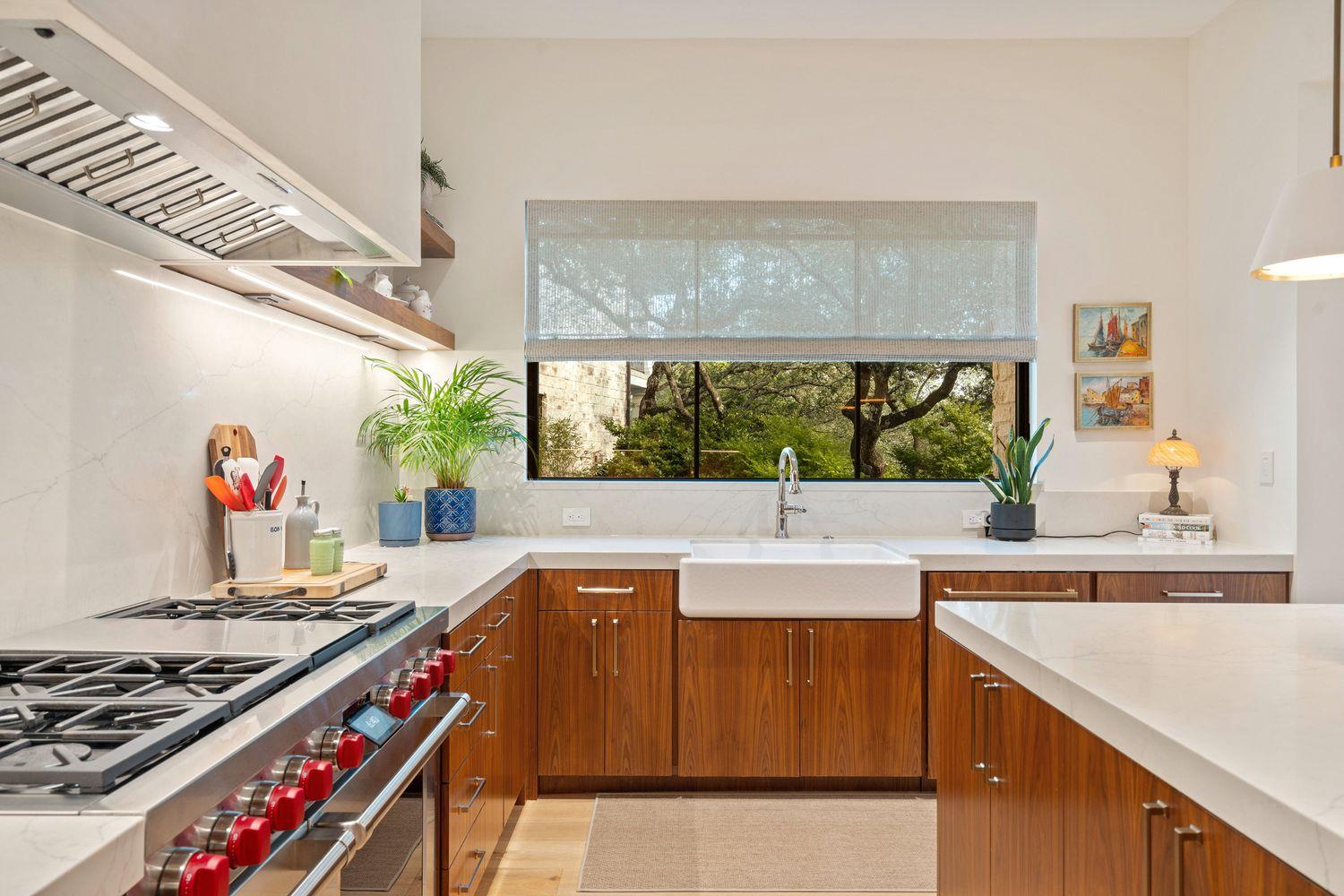 2300 Barton Creek Blvd # 4, Austin, TX 78735