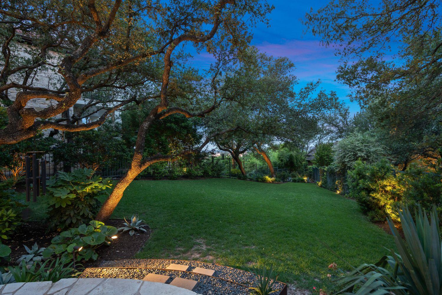 2300 Barton Creek Blvd # 4, Austin, TX 78735