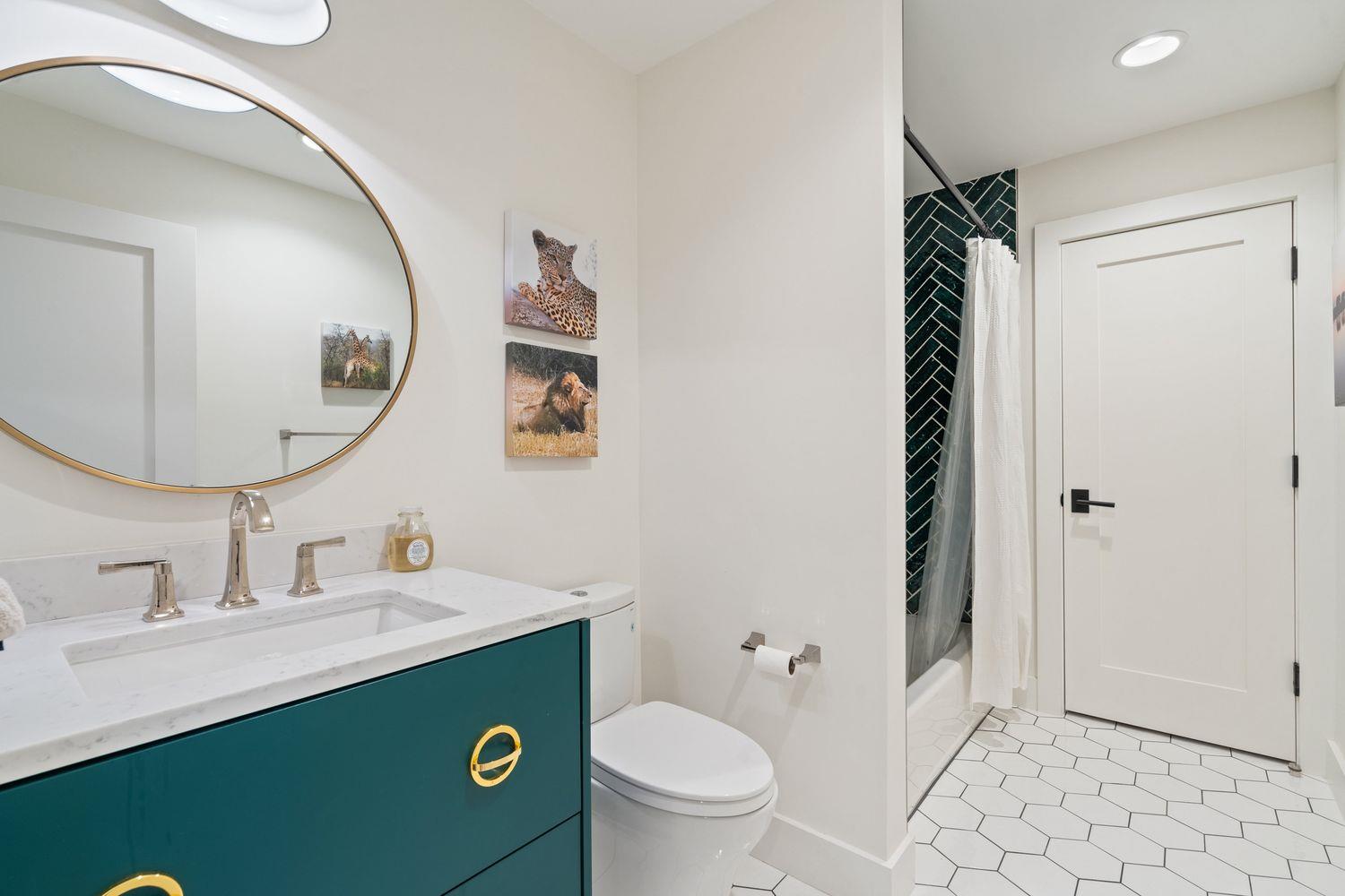 2300 Barton Creek Blvd # 4, Austin, TX 78735