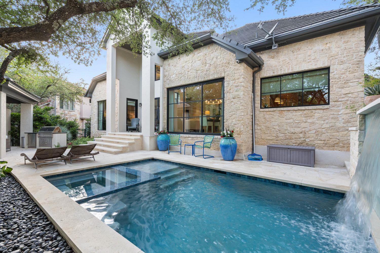 2300 Barton Creek Blvd # 4, Austin, TX 78735