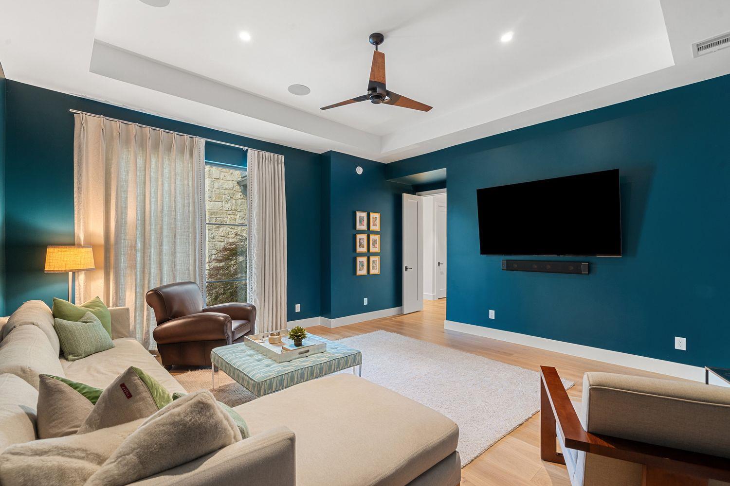 2300 Barton Creek Blvd # 4, Austin, TX 78735