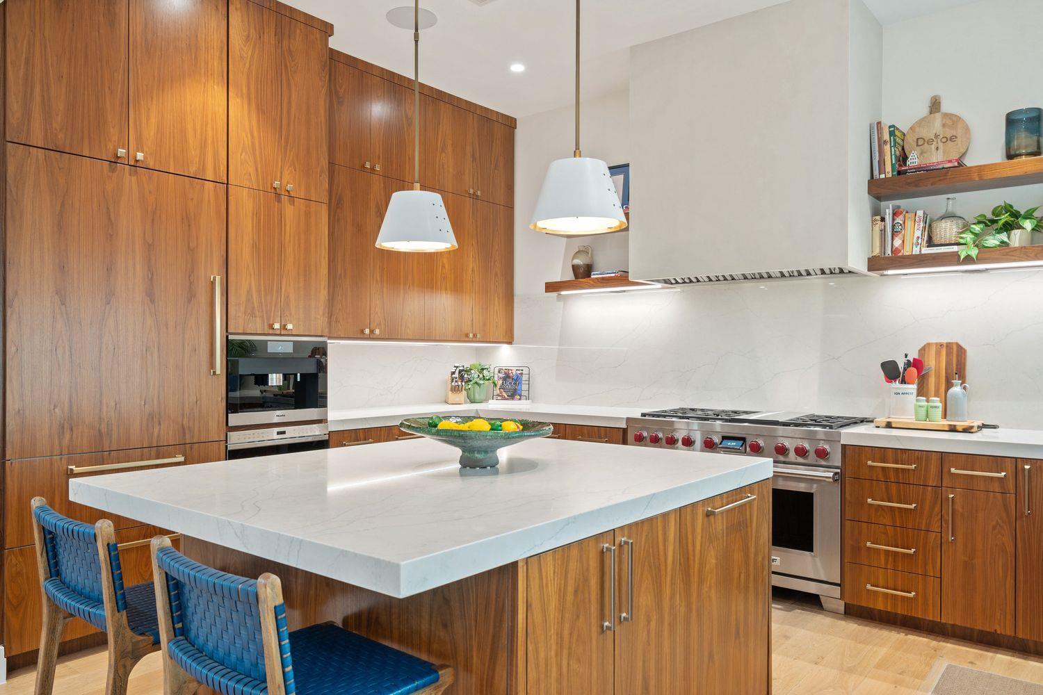 2300 Barton Creek Blvd # 4, Austin, TX 78735