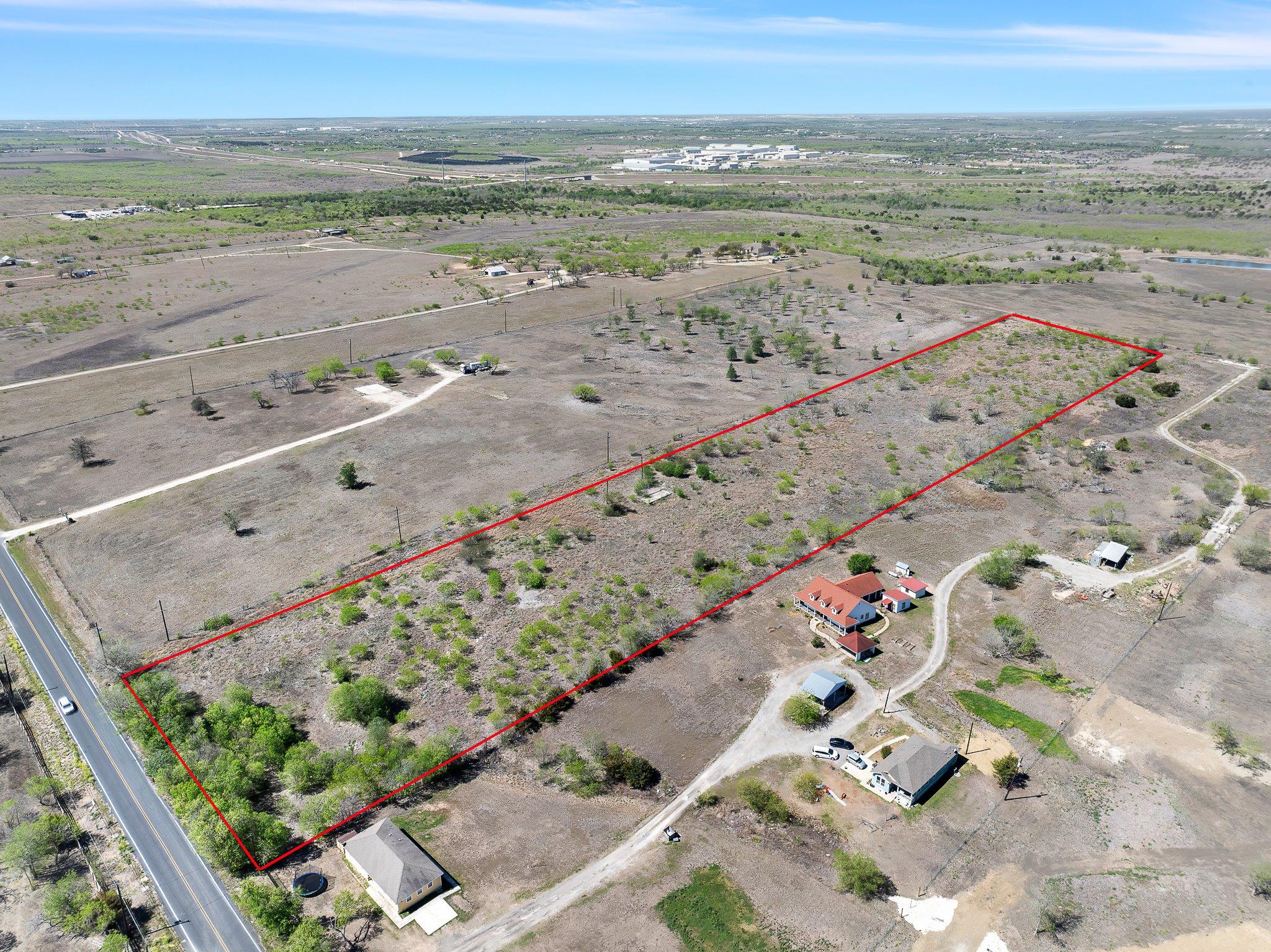 9006 Burklund Farms Rd # B, Del Valle, TX 78617