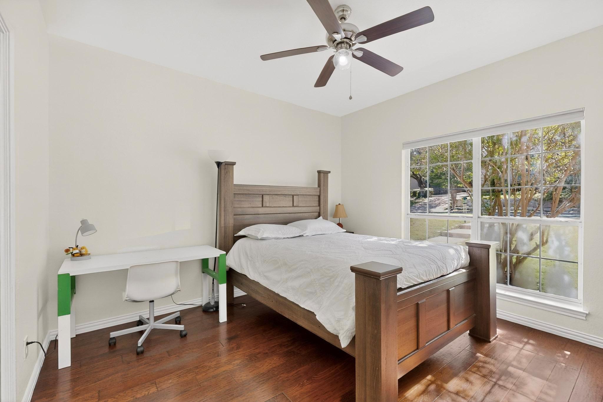 1215 Olympus Dr, Austin, TX 78733