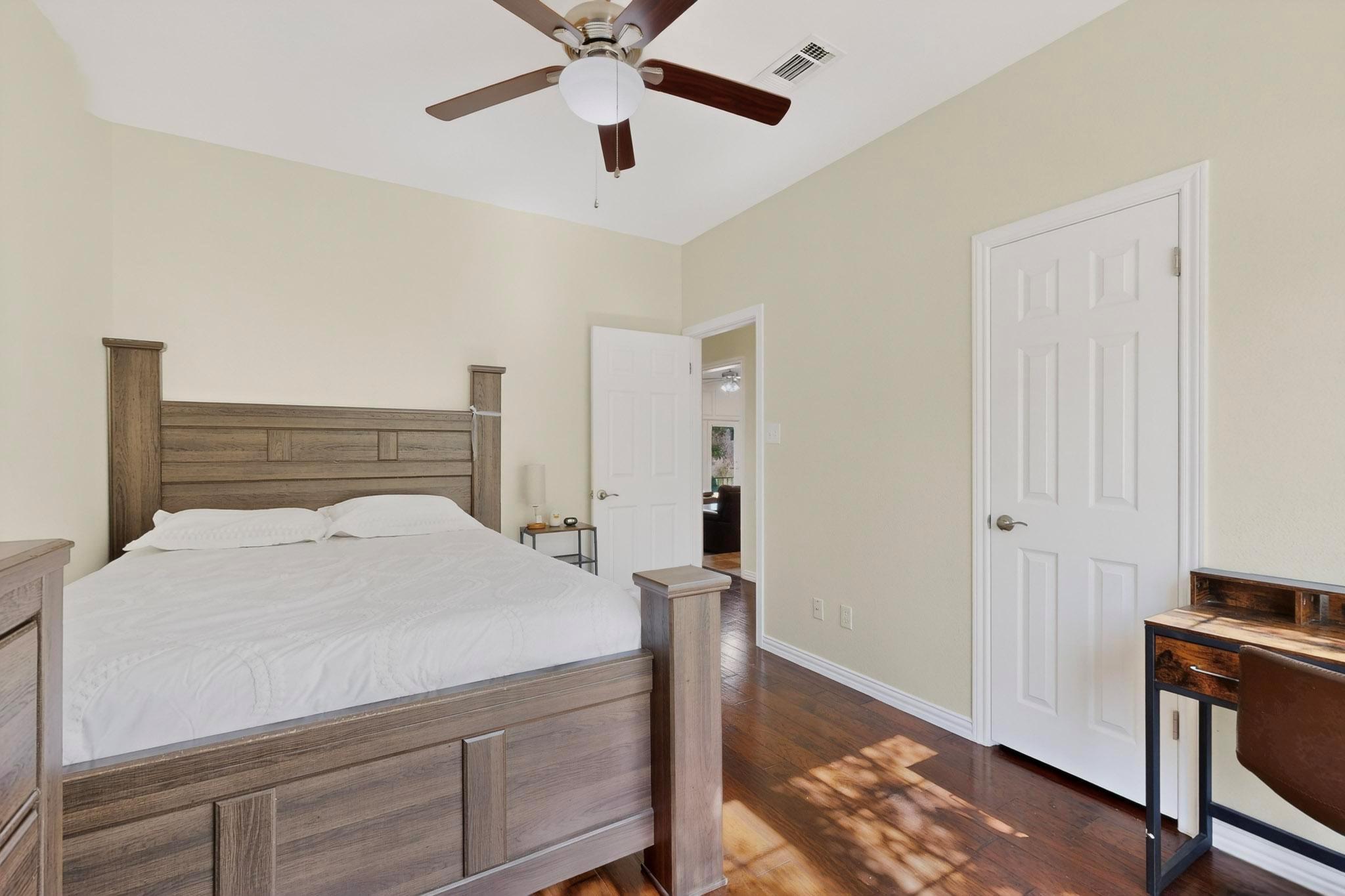 1215 Olympus Dr, Austin, TX 78733