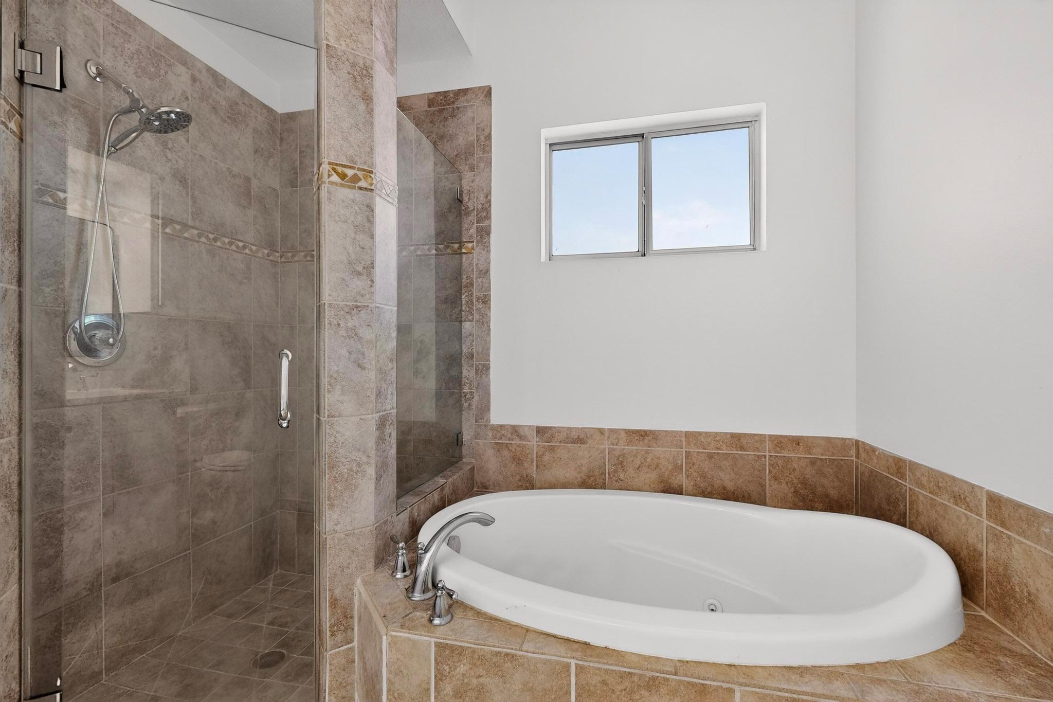 1215 Olympus Dr, Austin, TX 78733