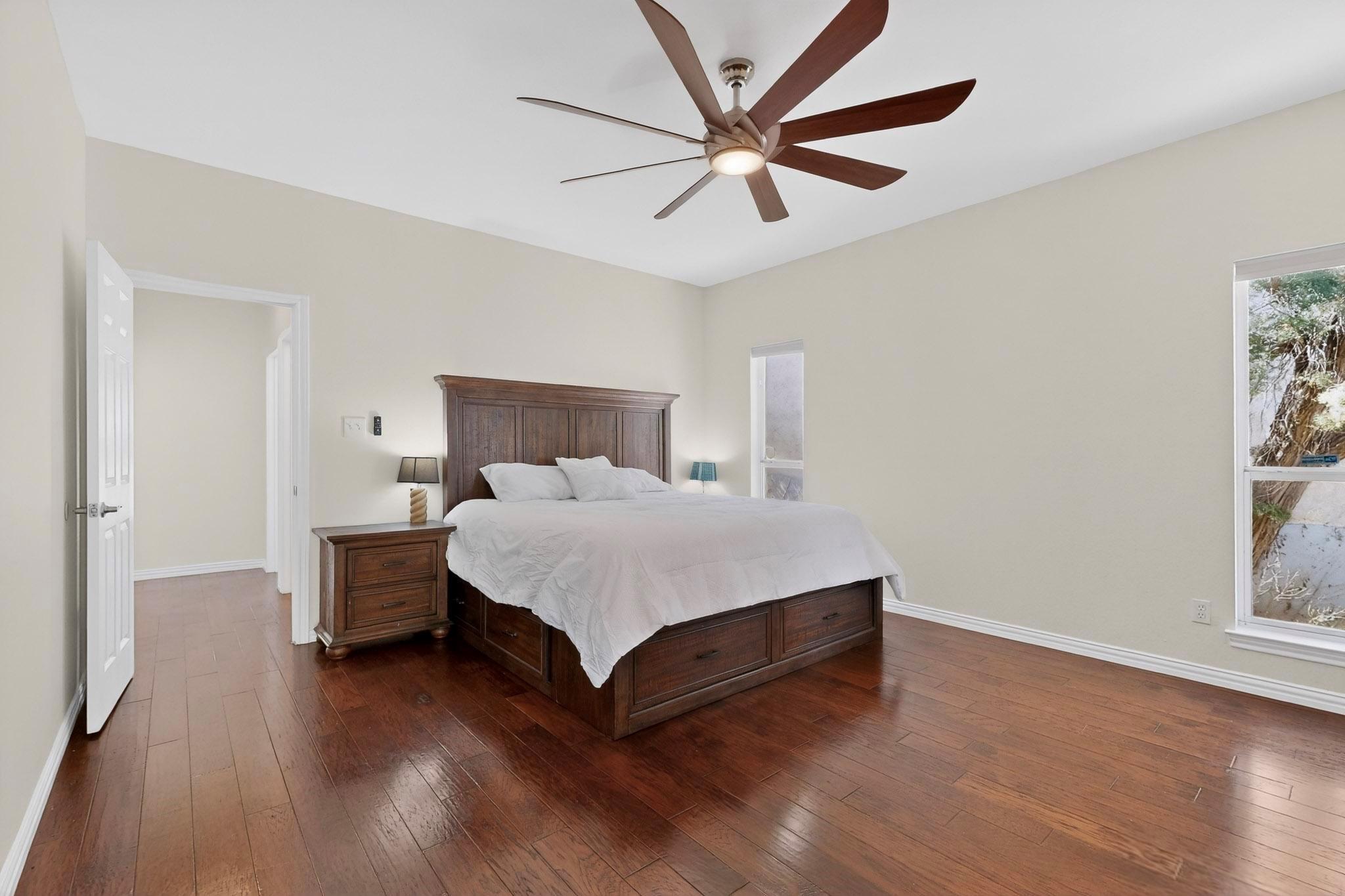 1215 Olympus Dr, Austin, TX 78733