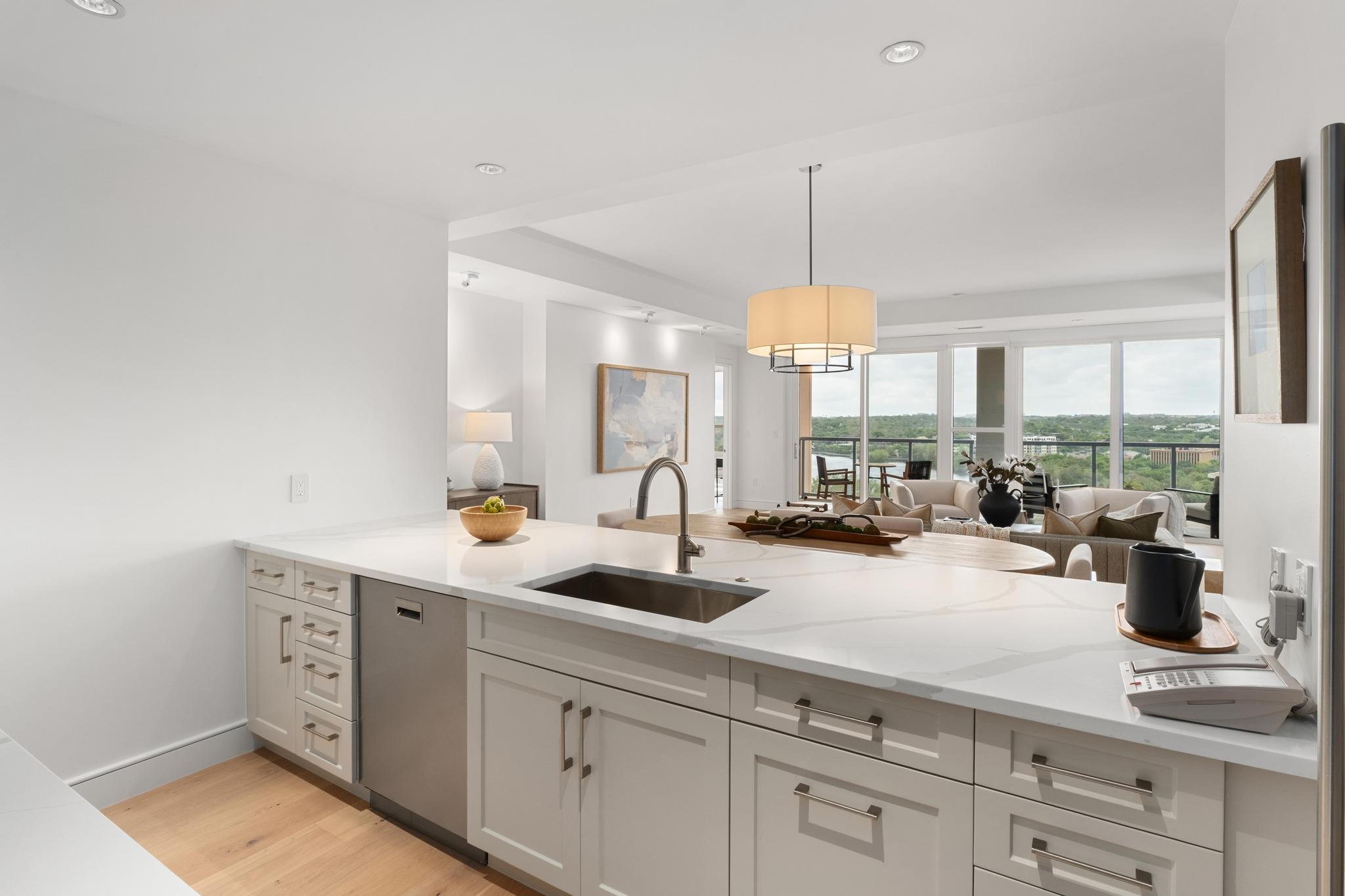 98 San Jacinto Blvd # 1109, Austin, TX 78701