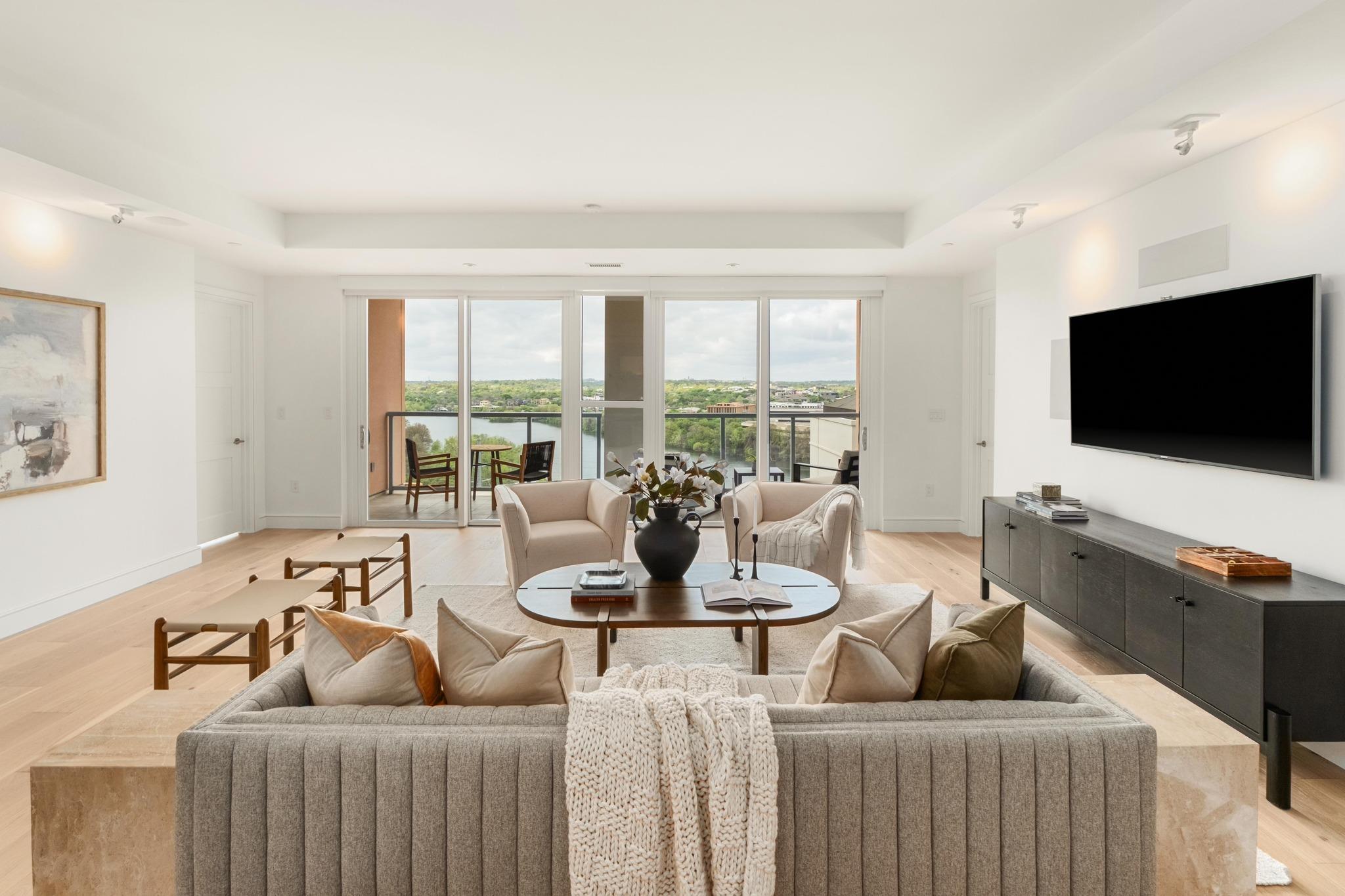 98 San Jacinto Blvd # 1109, Austin, TX 78701