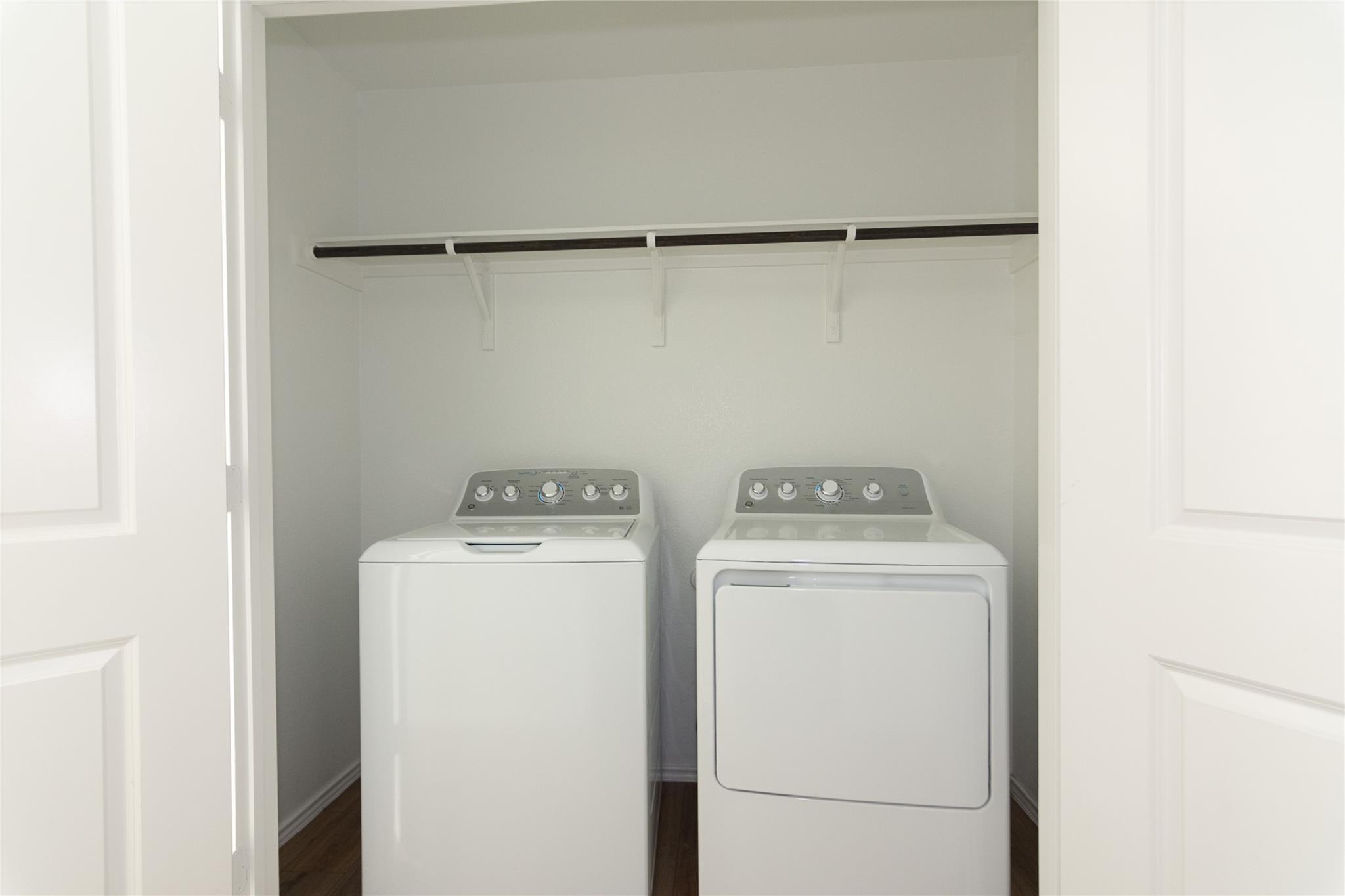 544 Rancho Del Cielo Loop, Jarrell, TX 76537