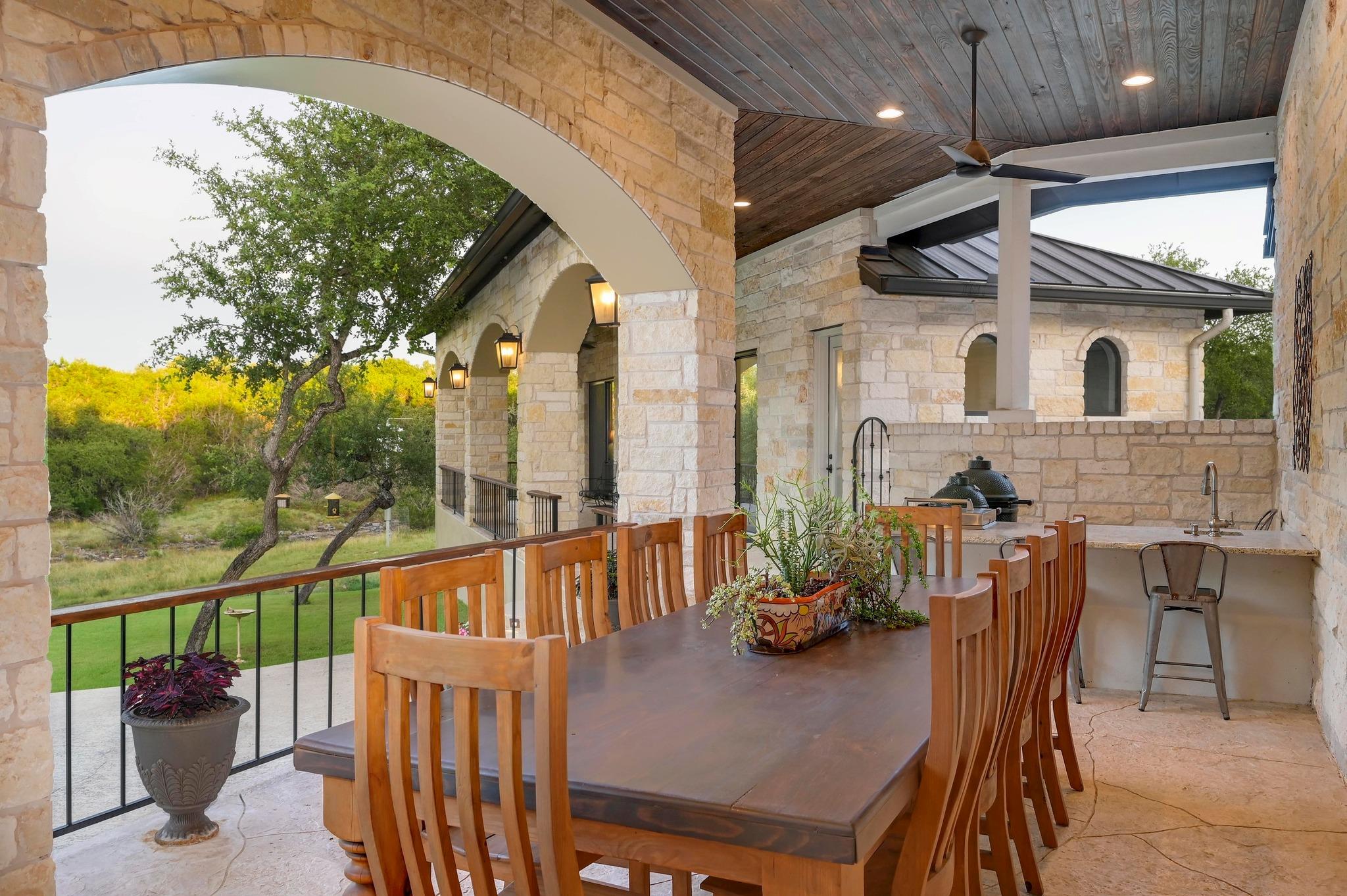 401 TRAIL RIDGE Rd, Wimberley, TX 78676