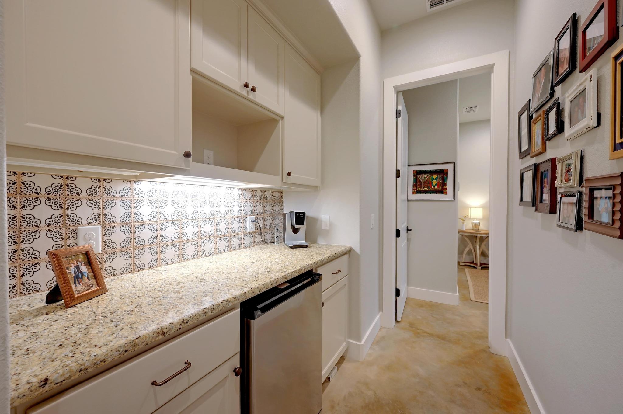 401 TRAIL RIDGE Rd, Wimberley, TX 78676