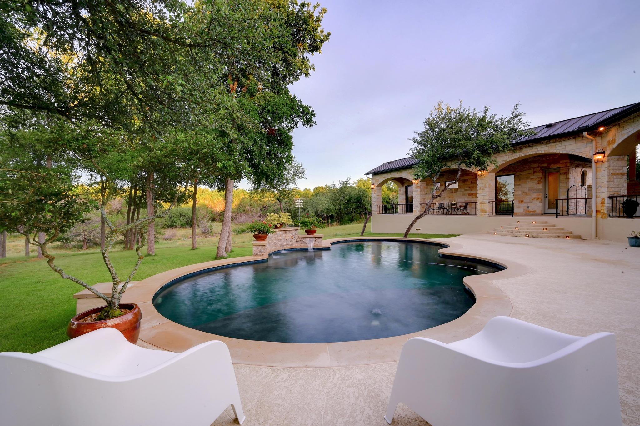 401 TRAIL RIDGE Rd, Wimberley, TX 78676