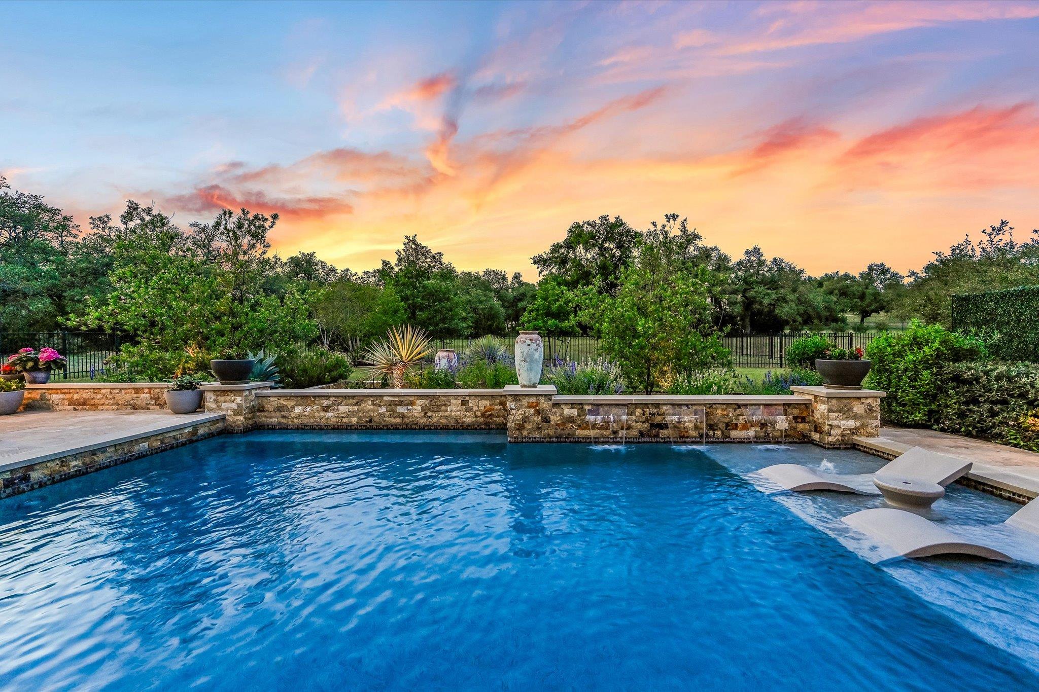 17100 FLAGLER Dr, Austin, TX 78738