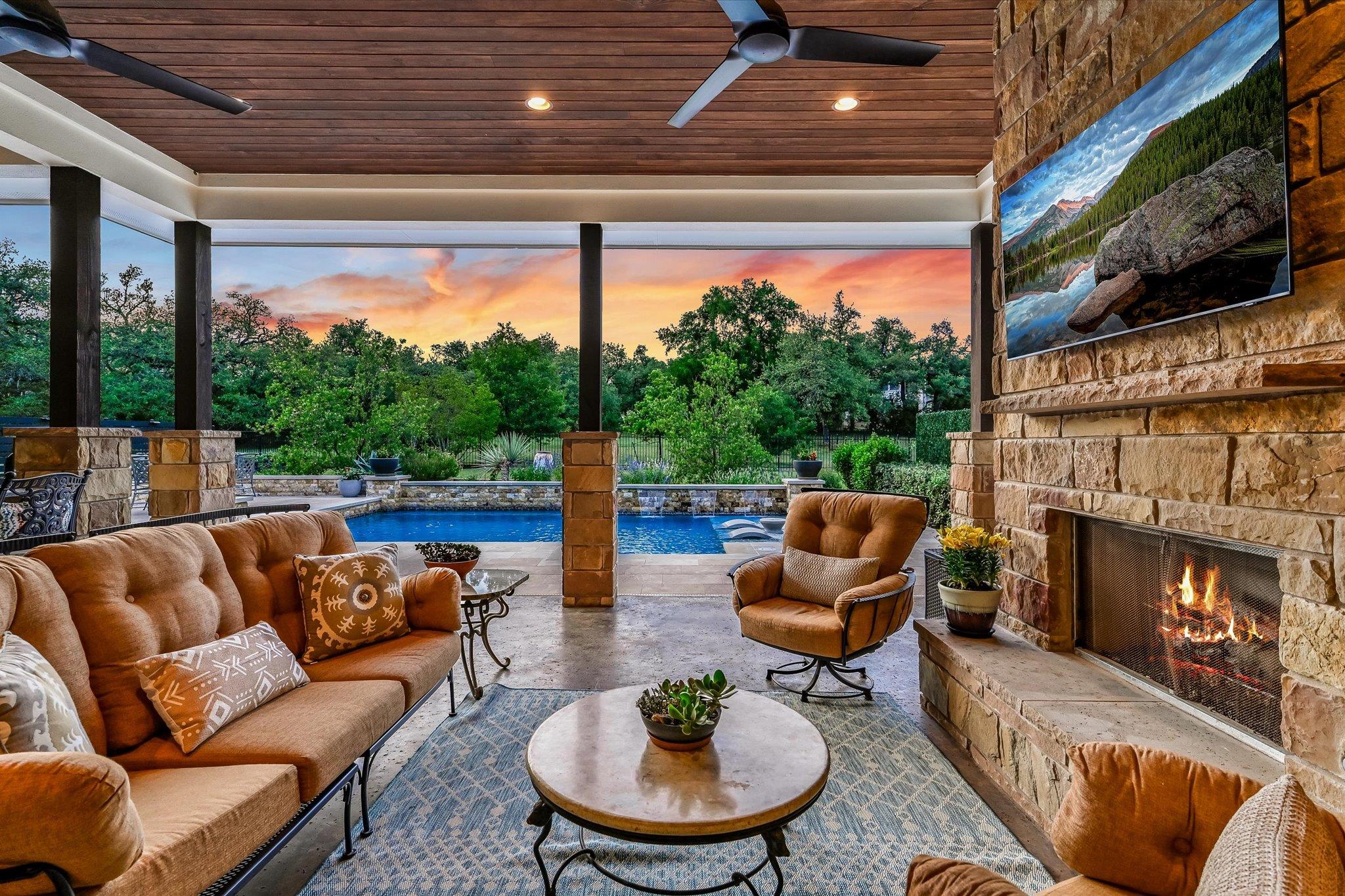 17100 FLAGLER Dr, Austin, TX 78738