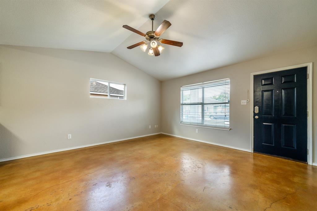 1237 Jefferson Ave # 403, Seguin, TX 78155