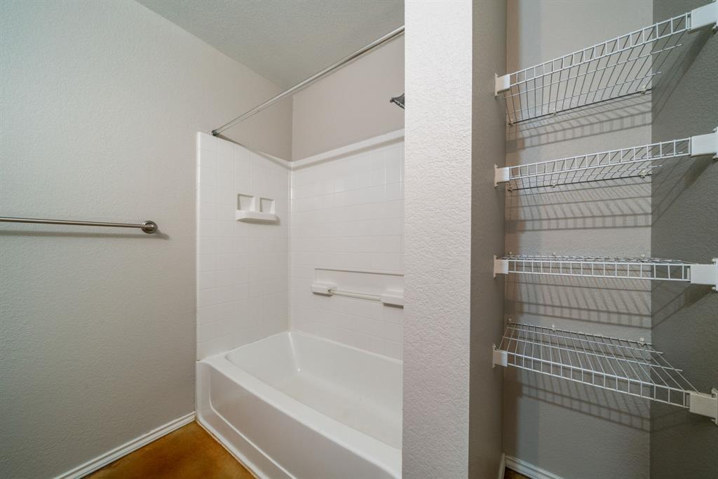 1237 Jefferson Ave # 403, Seguin, TX 78155