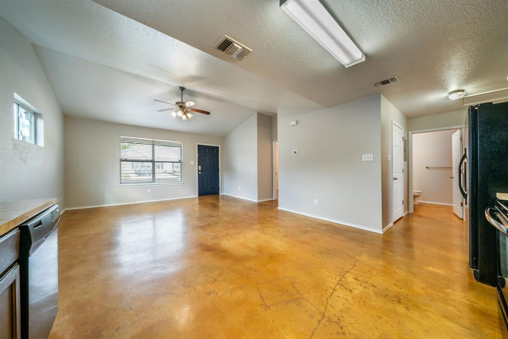1237 Jefferson Ave # 403, Seguin, TX 78155