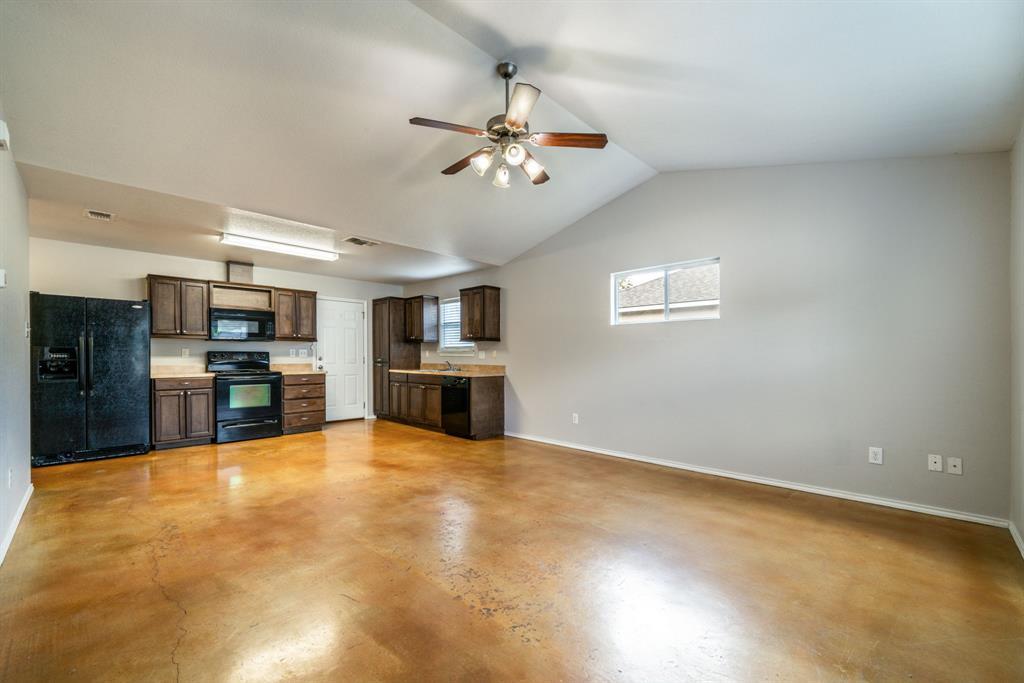 1237 Jefferson Ave # 403, Seguin, TX 78155