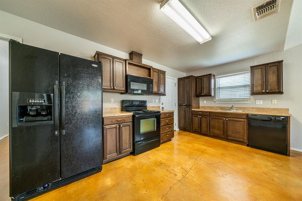 1237 Jefferson Ave # 403, Seguin, TX 78155
