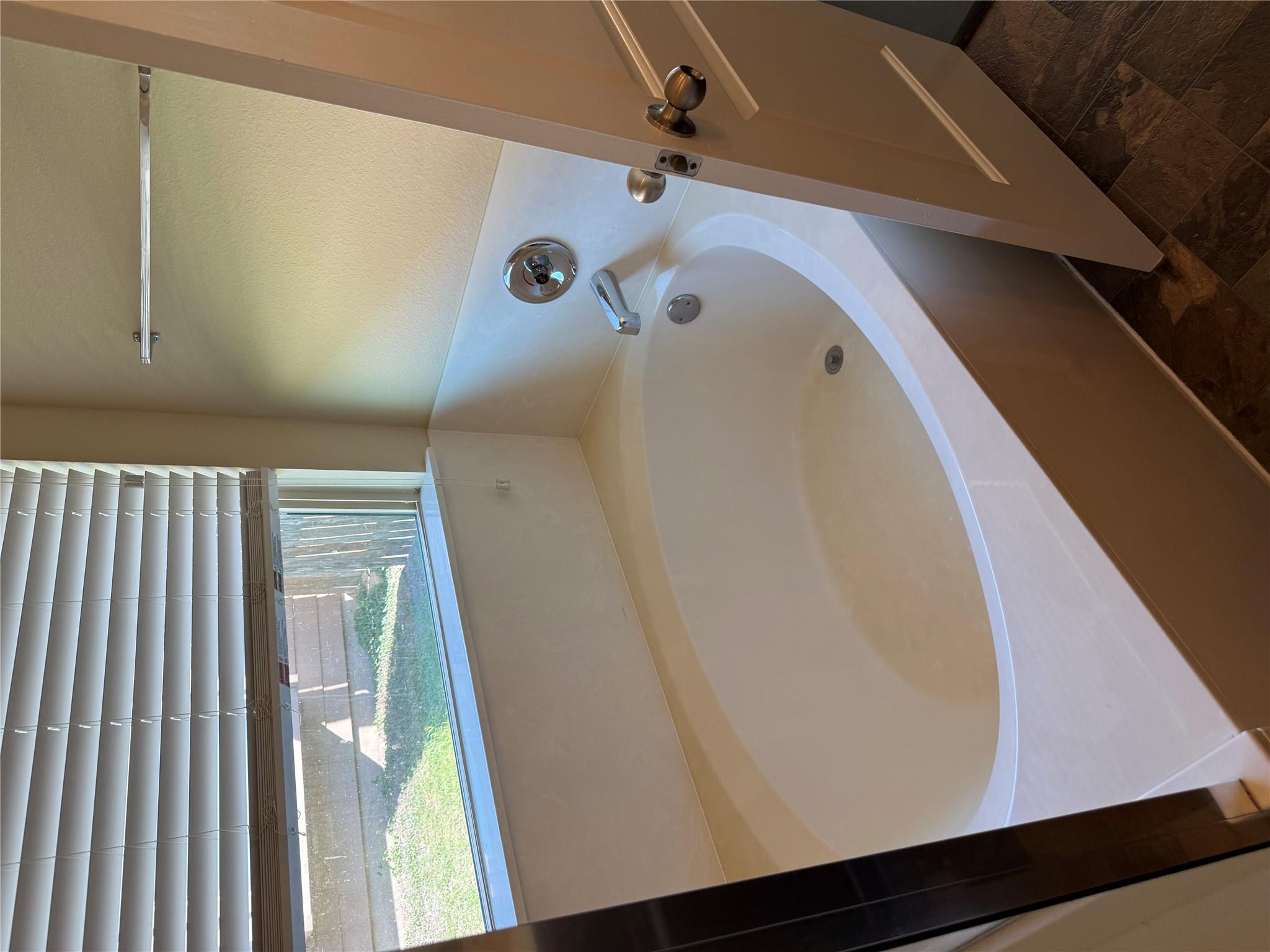 12413 Walter Vaughn Dr, Manor, TX 78653