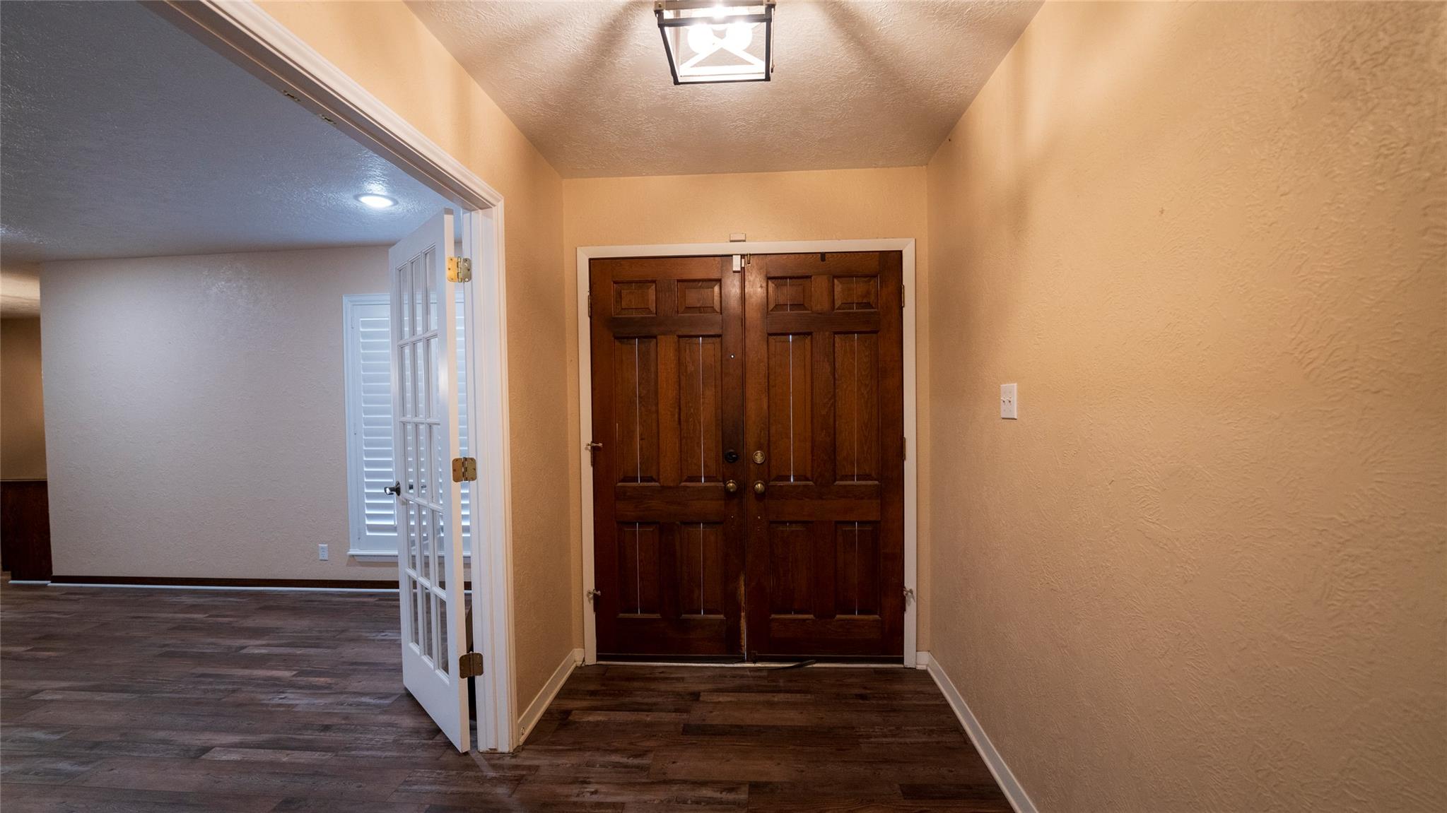 2105 Yokley Rd, Rockdale, TX 76567