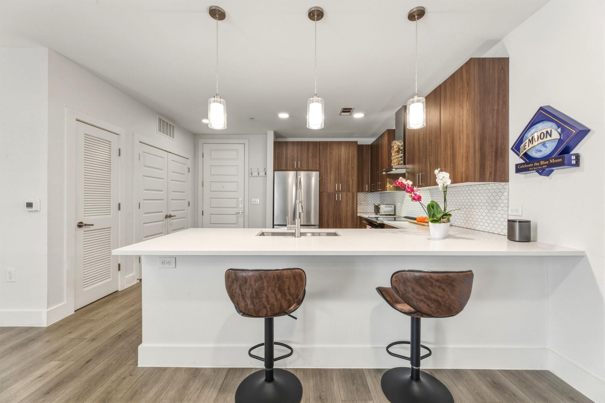 2213 Poquito St # 317, Austin, TX 78722