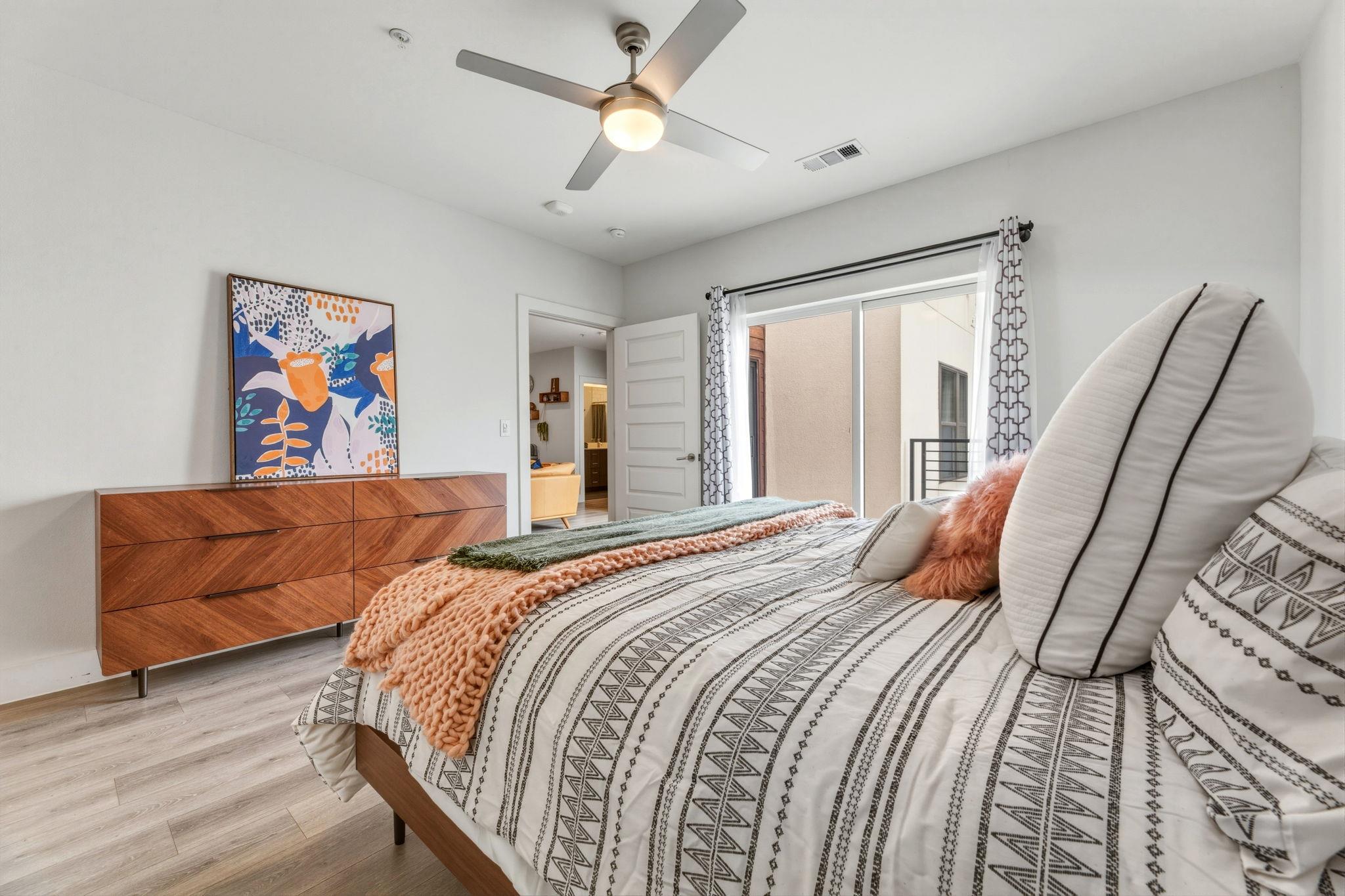 2213 Poquito St # 317, Austin, TX 78722