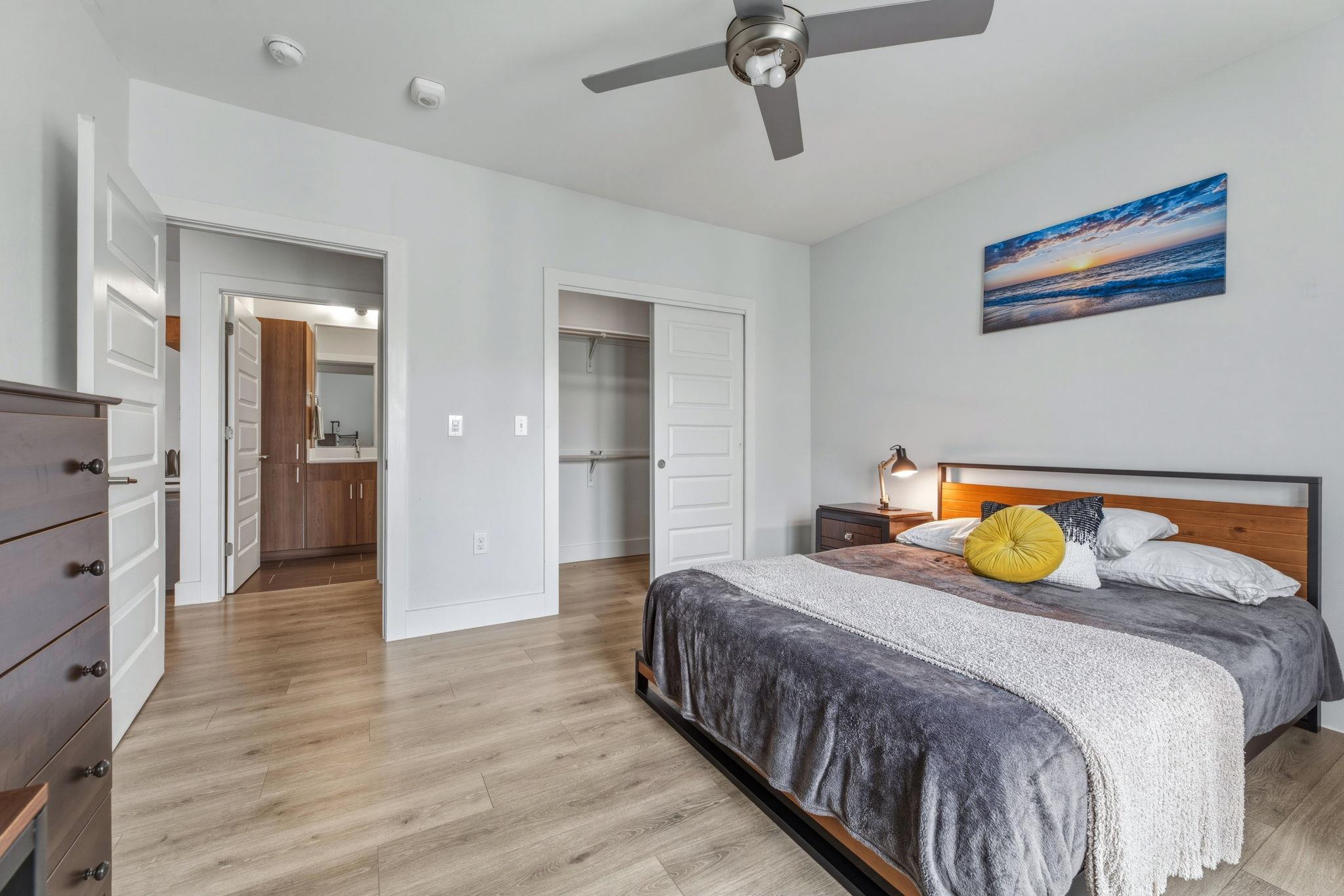 2213 Poquito St # 317, Austin, TX 78722