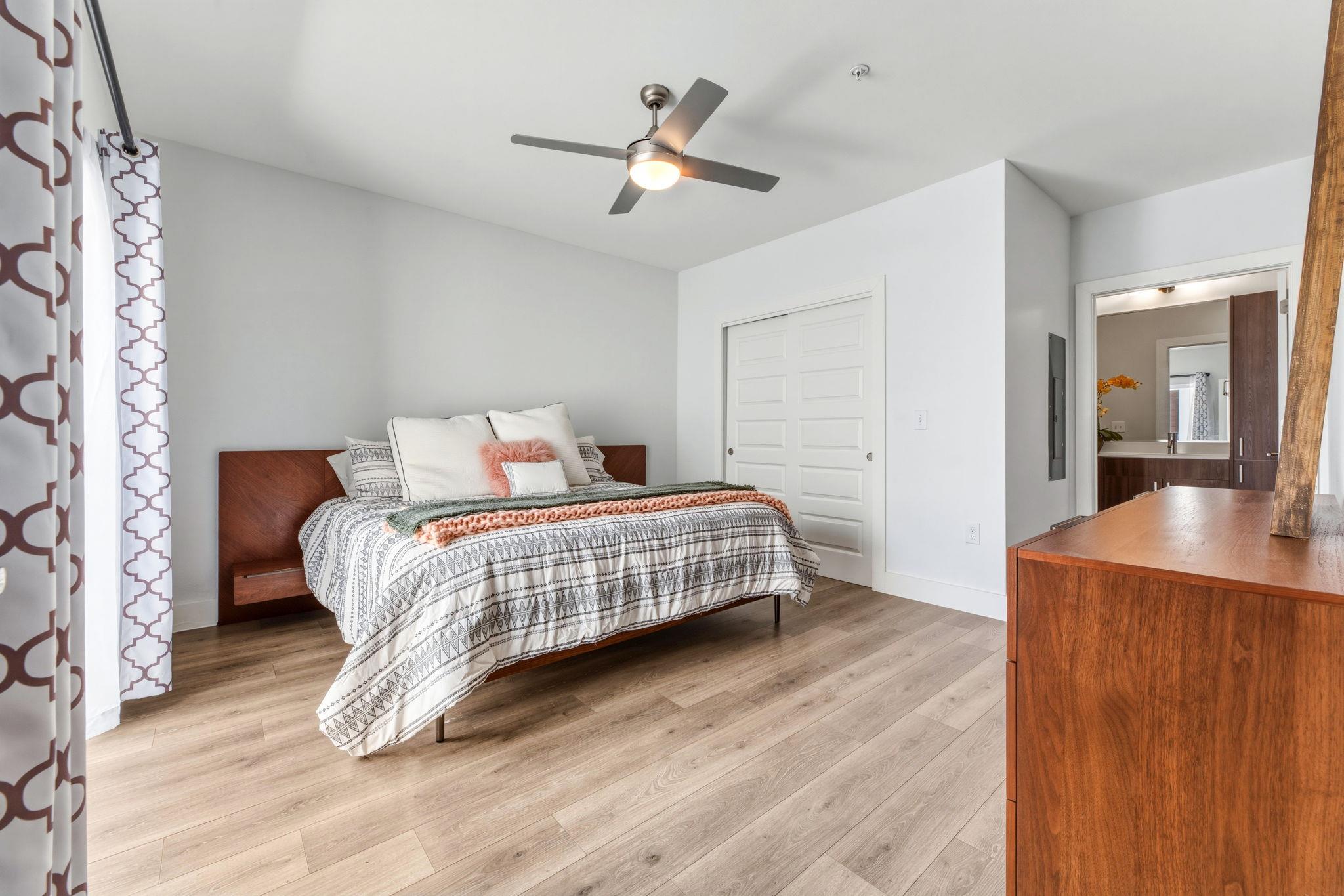 2213 Poquito St # 317, Austin, TX 78722