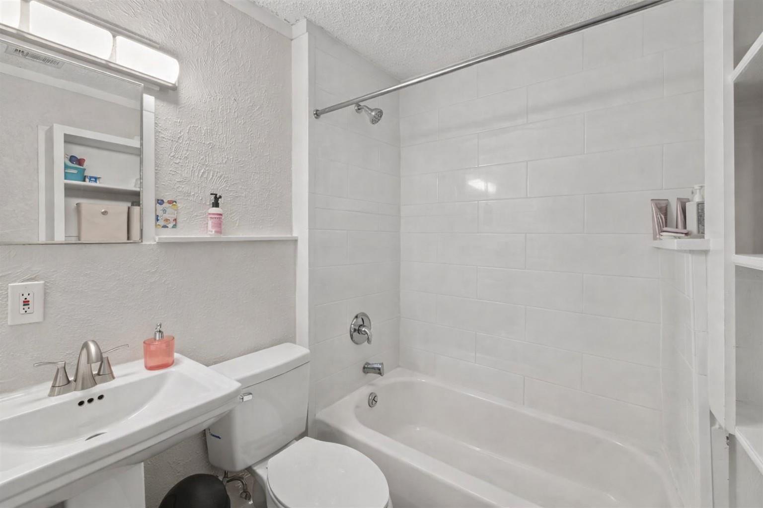 1202 E 29th St # A, Austin, TX 78722