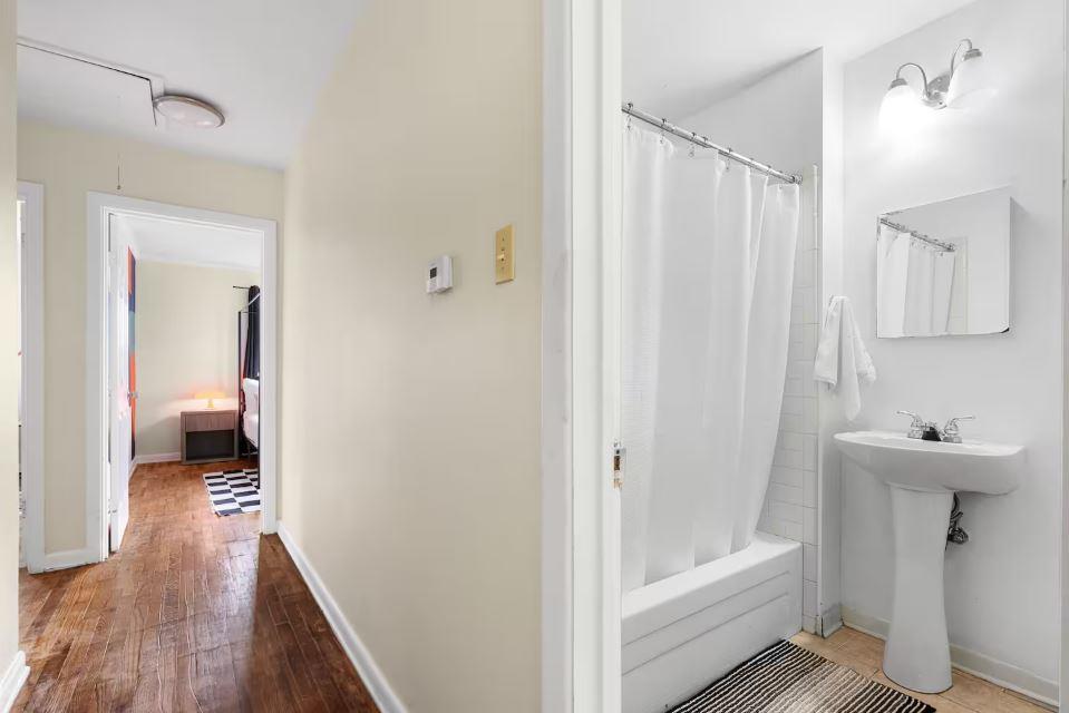 1100 Neans Dr, Austin, TX 78758