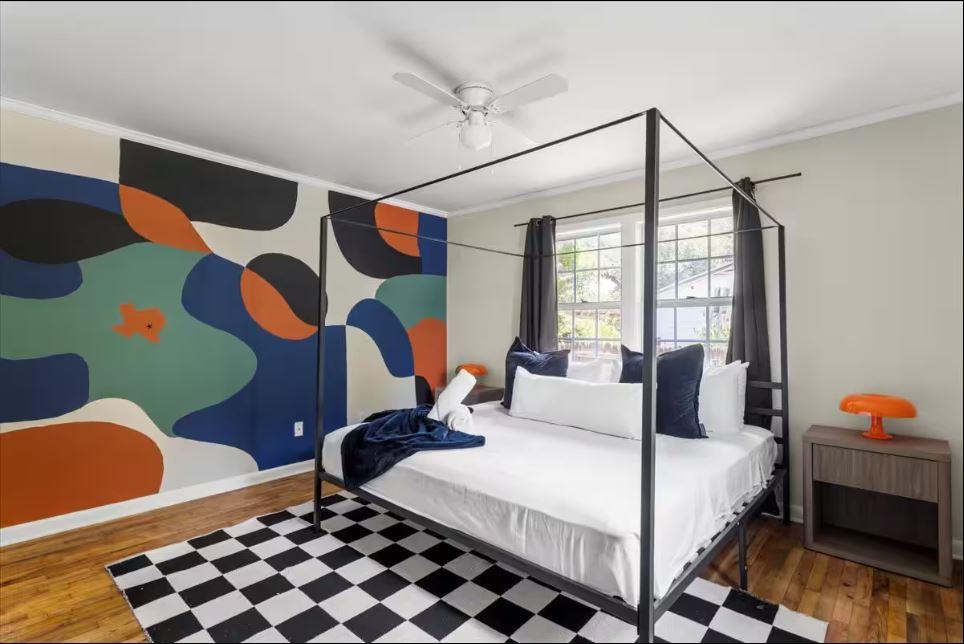 1100 Neans Dr, Austin, TX 78758