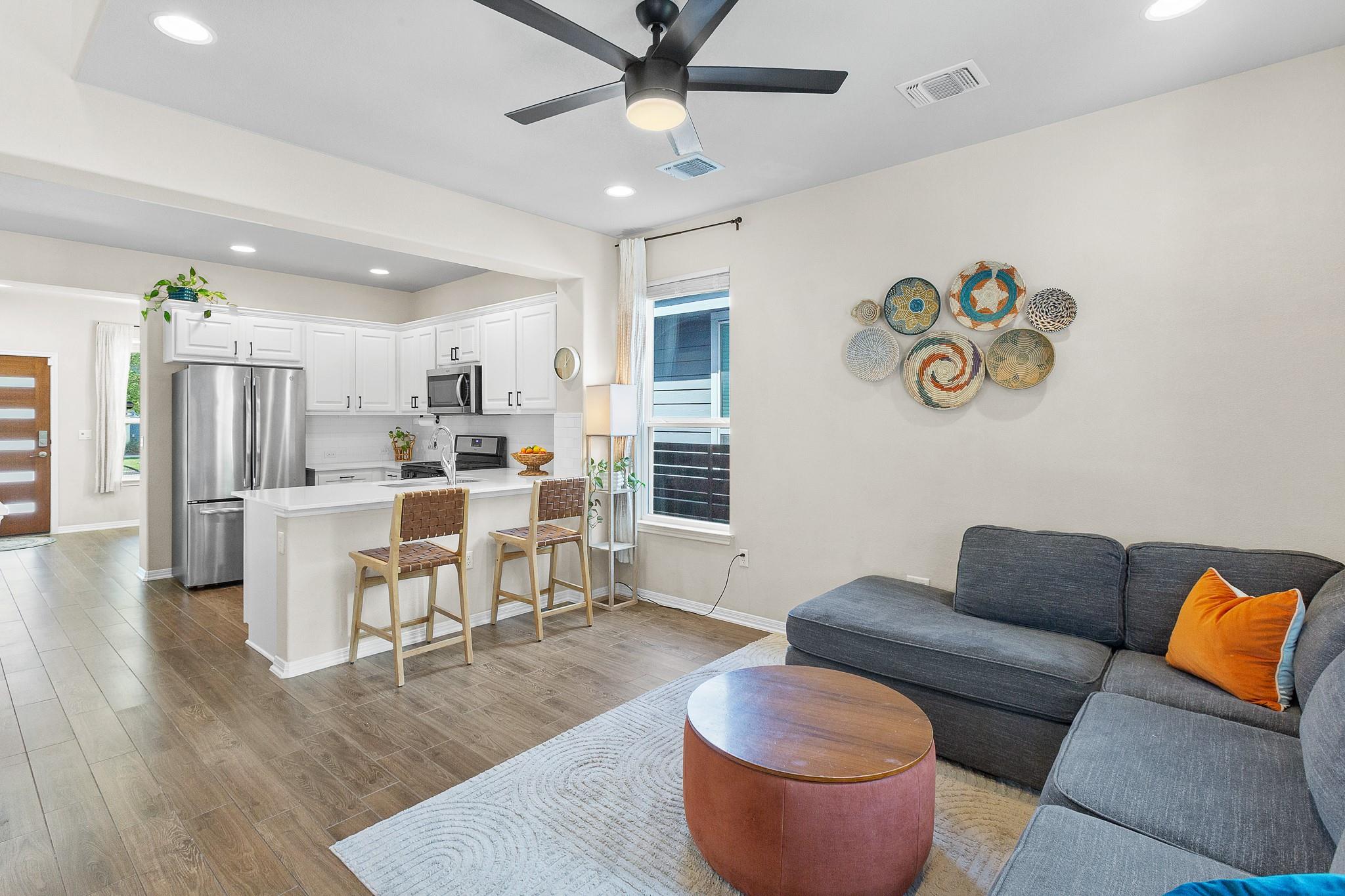 8916 Cattle Baron Path, Austin, TX 78747