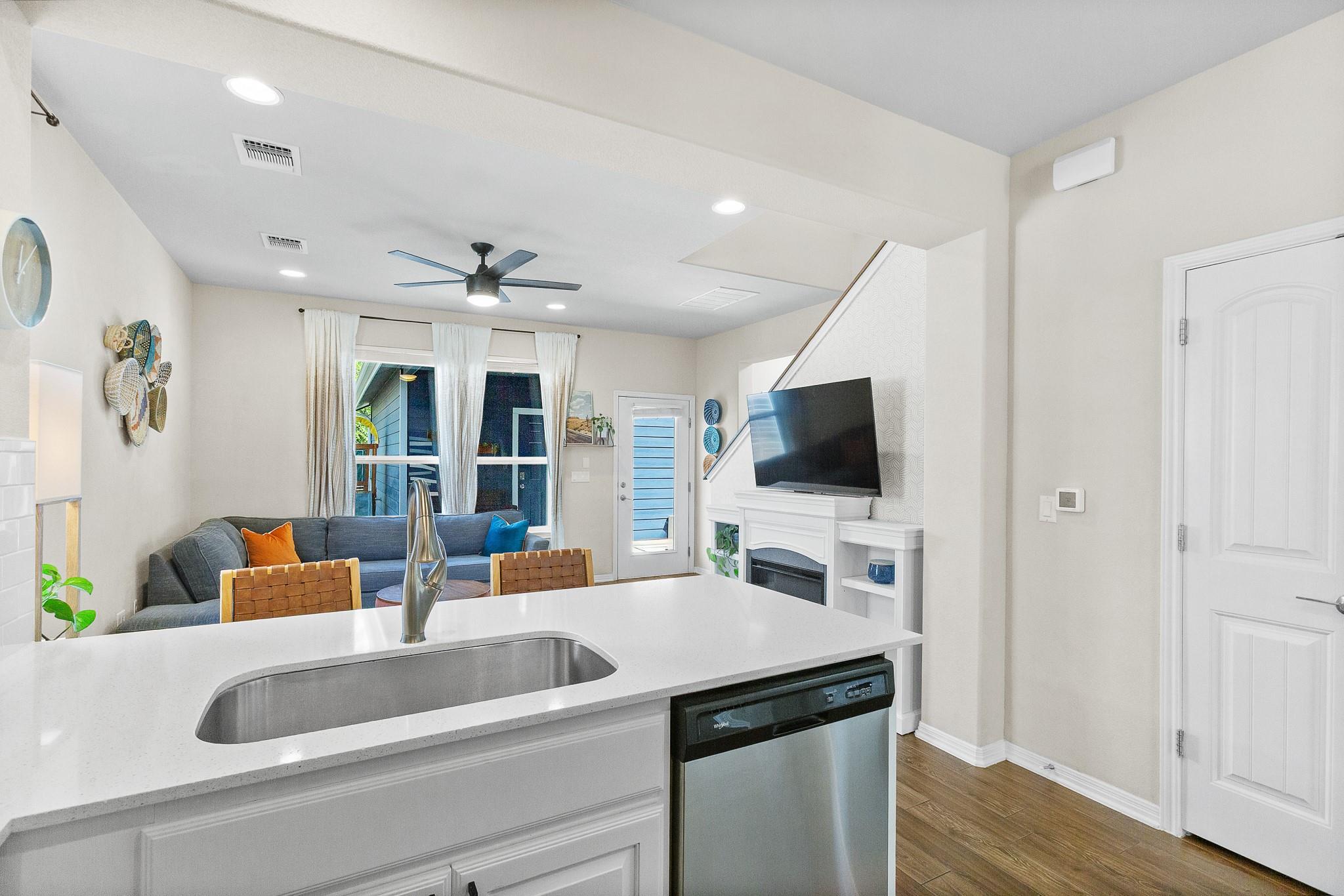 8916 Cattle Baron Path, Austin, TX 78747