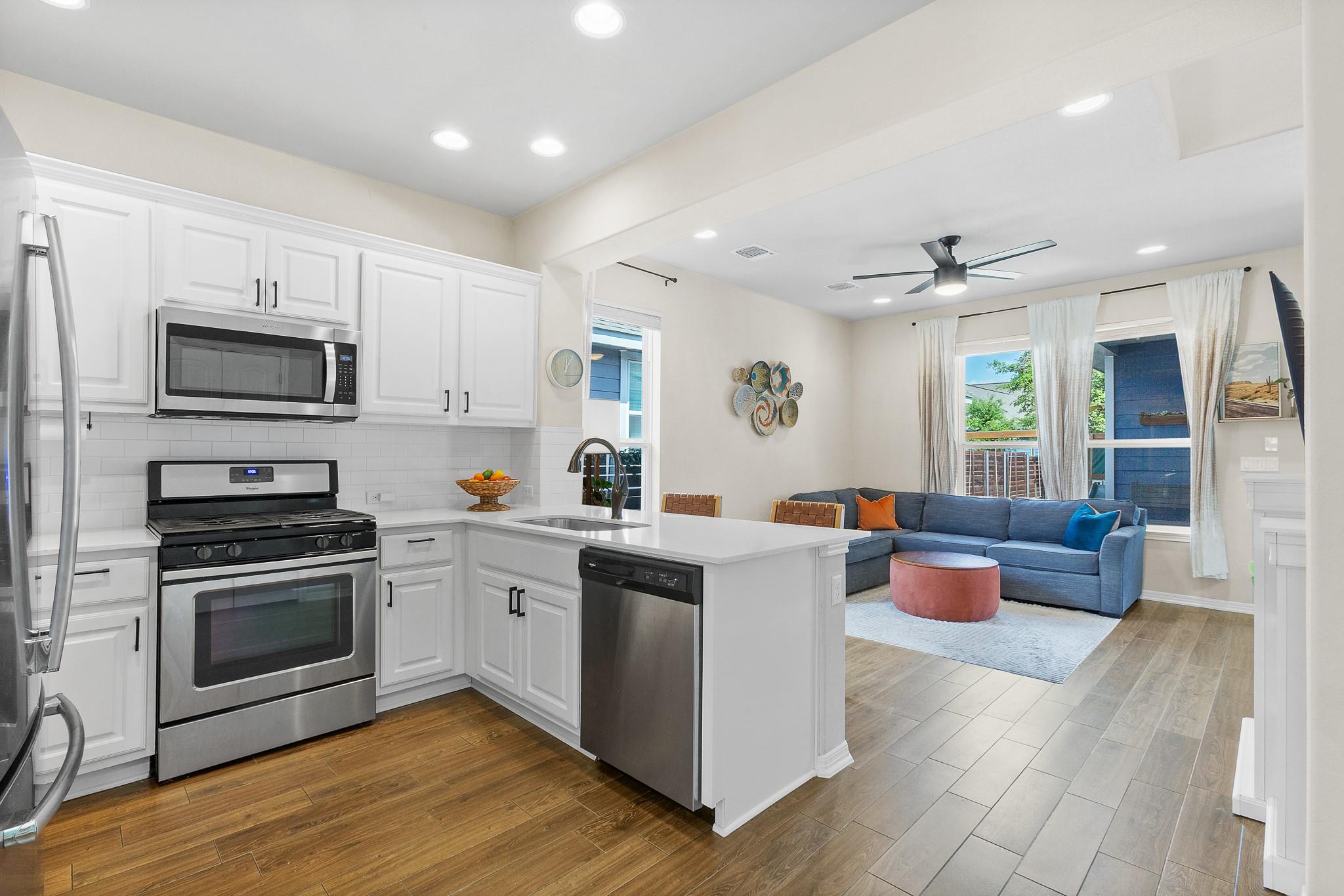 8916 Cattle Baron Path, Austin, TX 78747