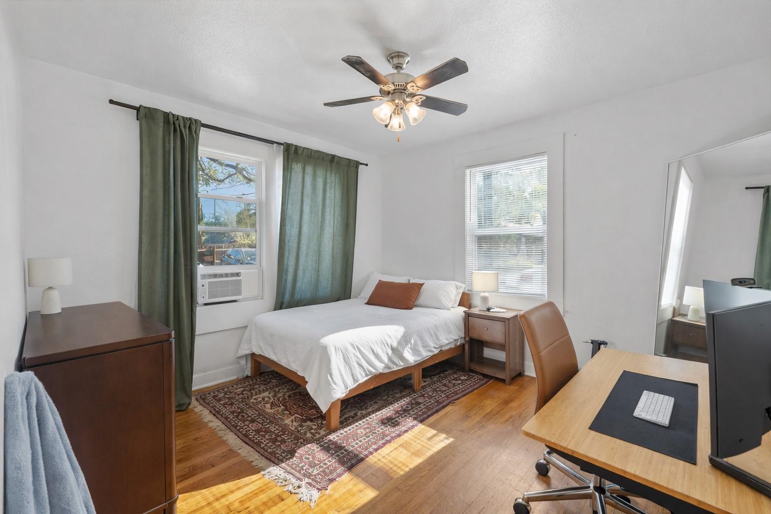 1202 E 29th St, Austin, TX 78722