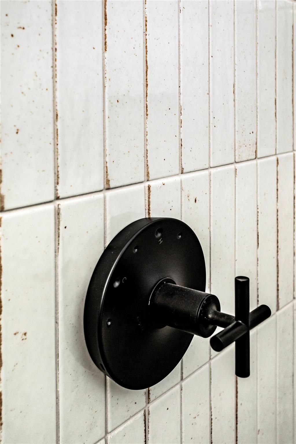 9361 W Us Highway 290 # 5, Hye, TX 78635