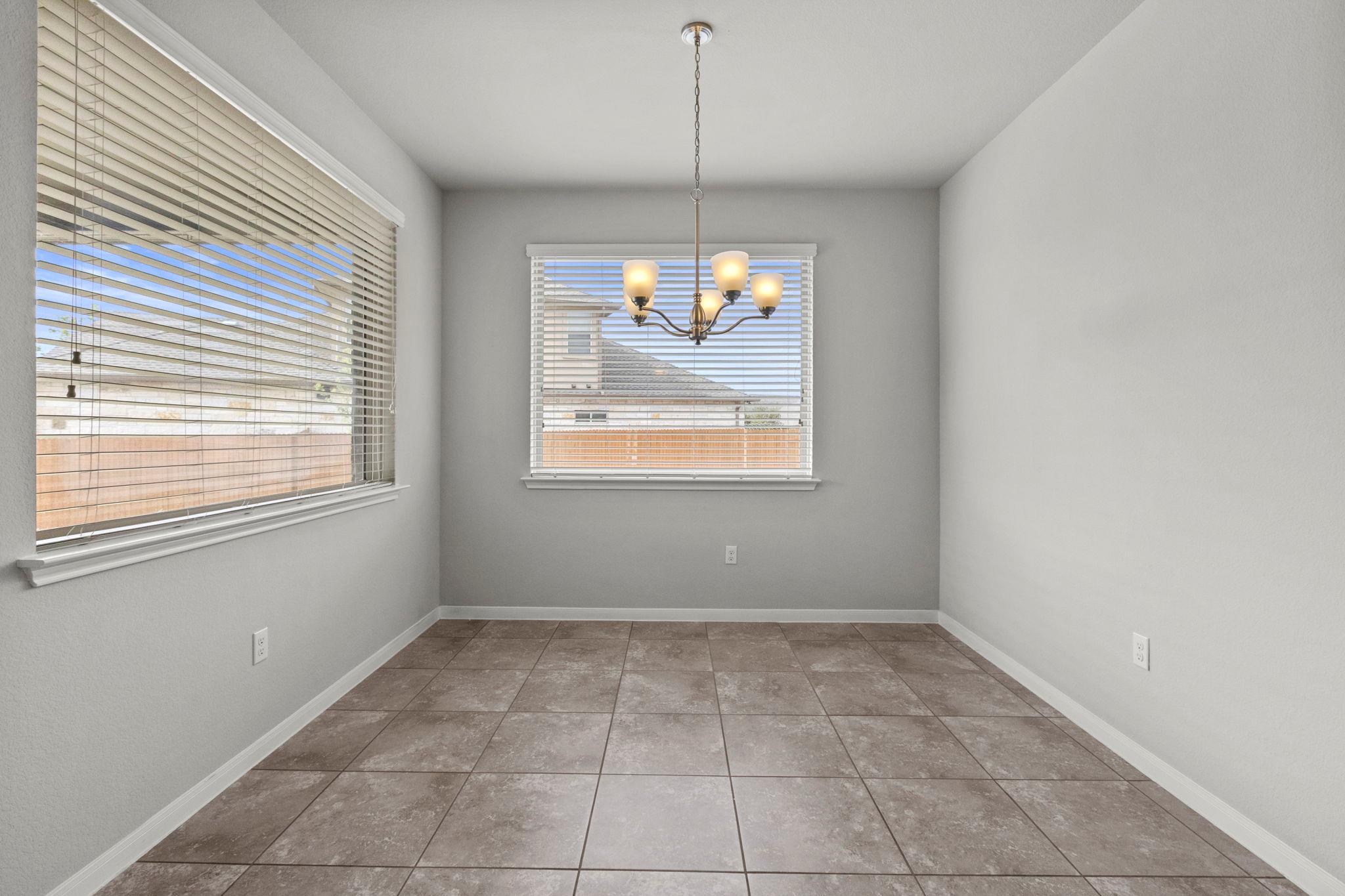 2309 Lyla Ln, Leander, TX 78641